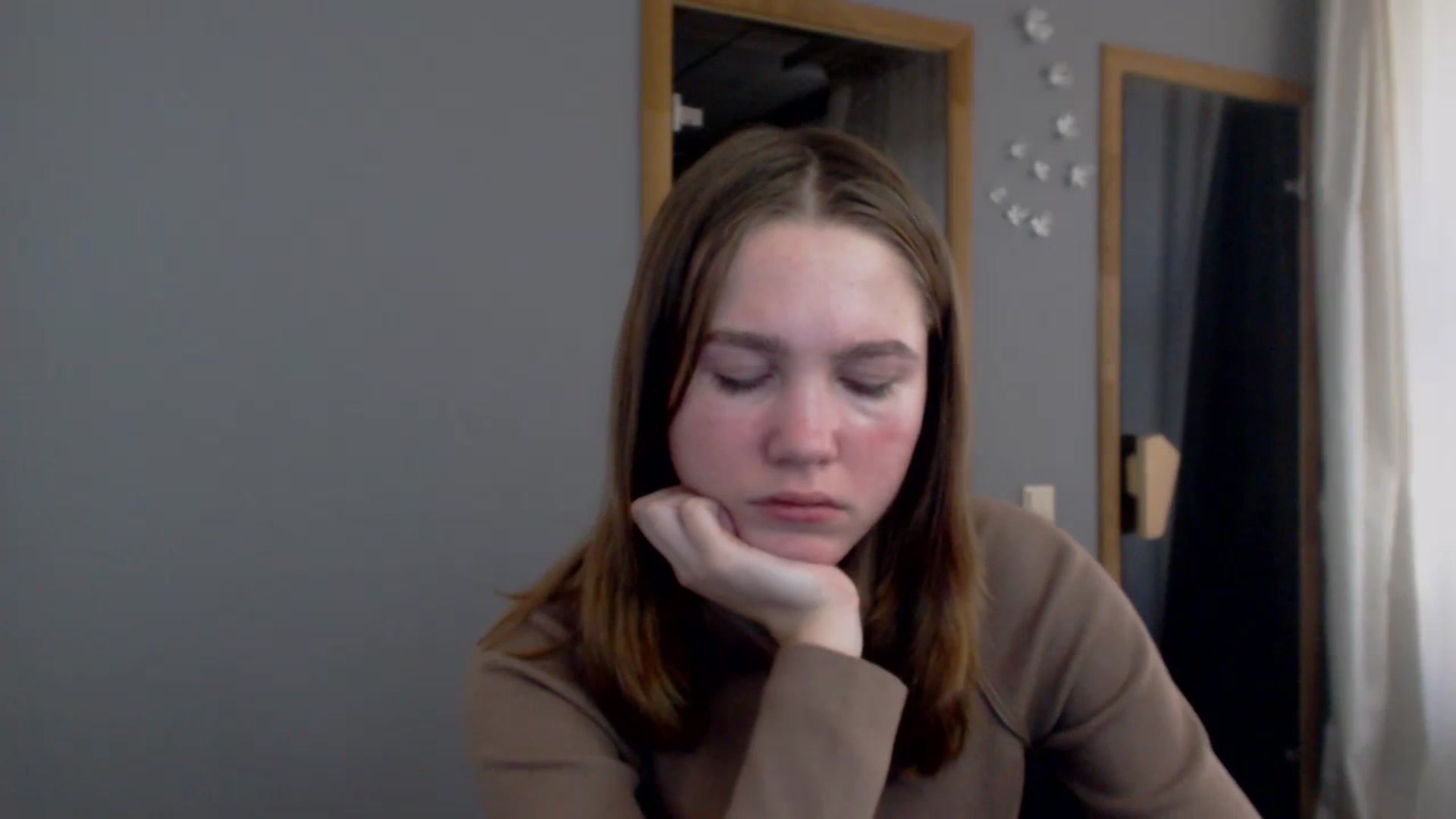 Gallery image thumbnail from Kate_Lewis's myfreecams stream on, 11/14/2023, 09:04 image 15 of 20