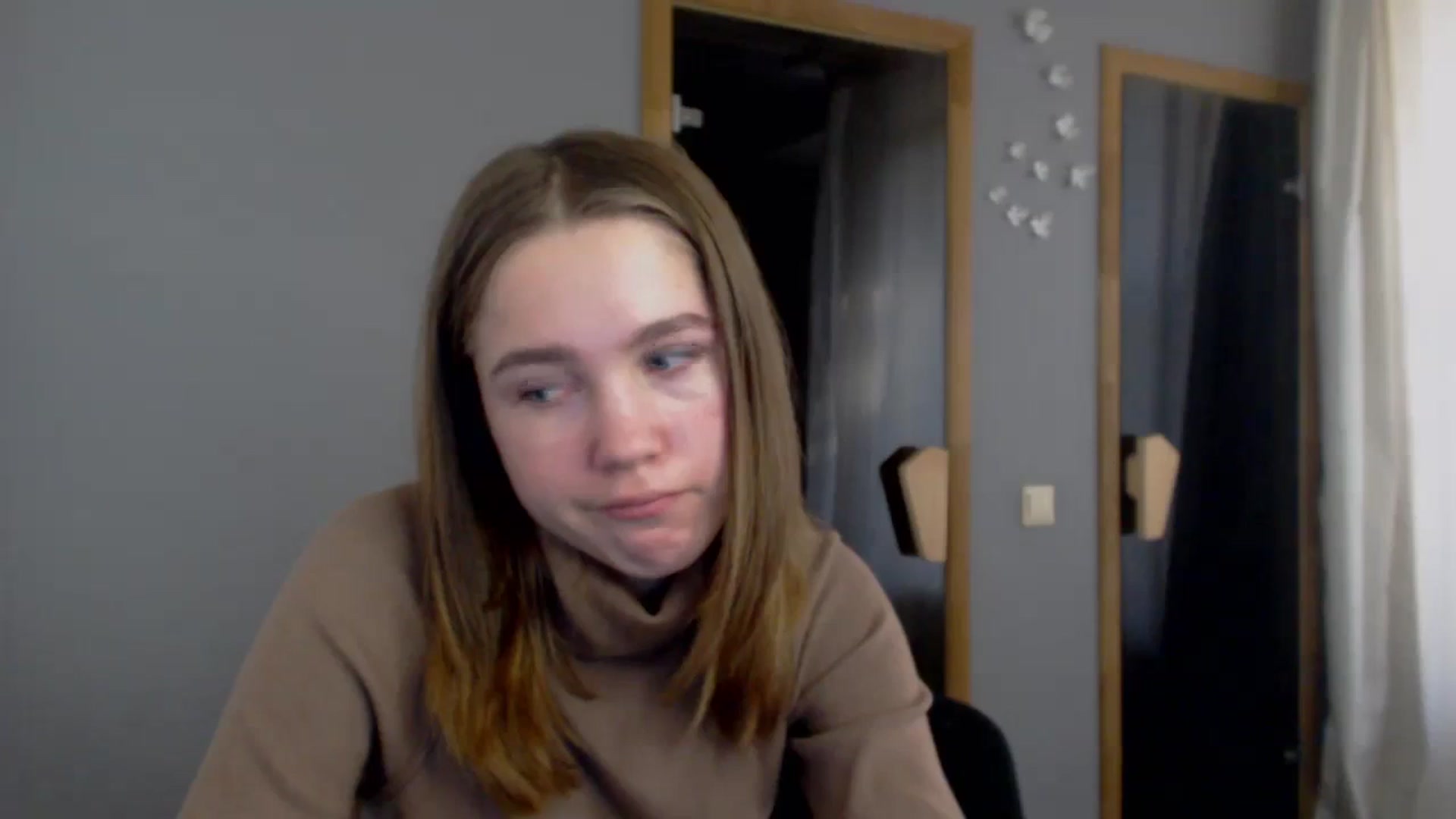 Gallery image thumbnail from Kate_Lewis's myfreecams stream on, 11/14/2023, 09:04 image 4 of 20