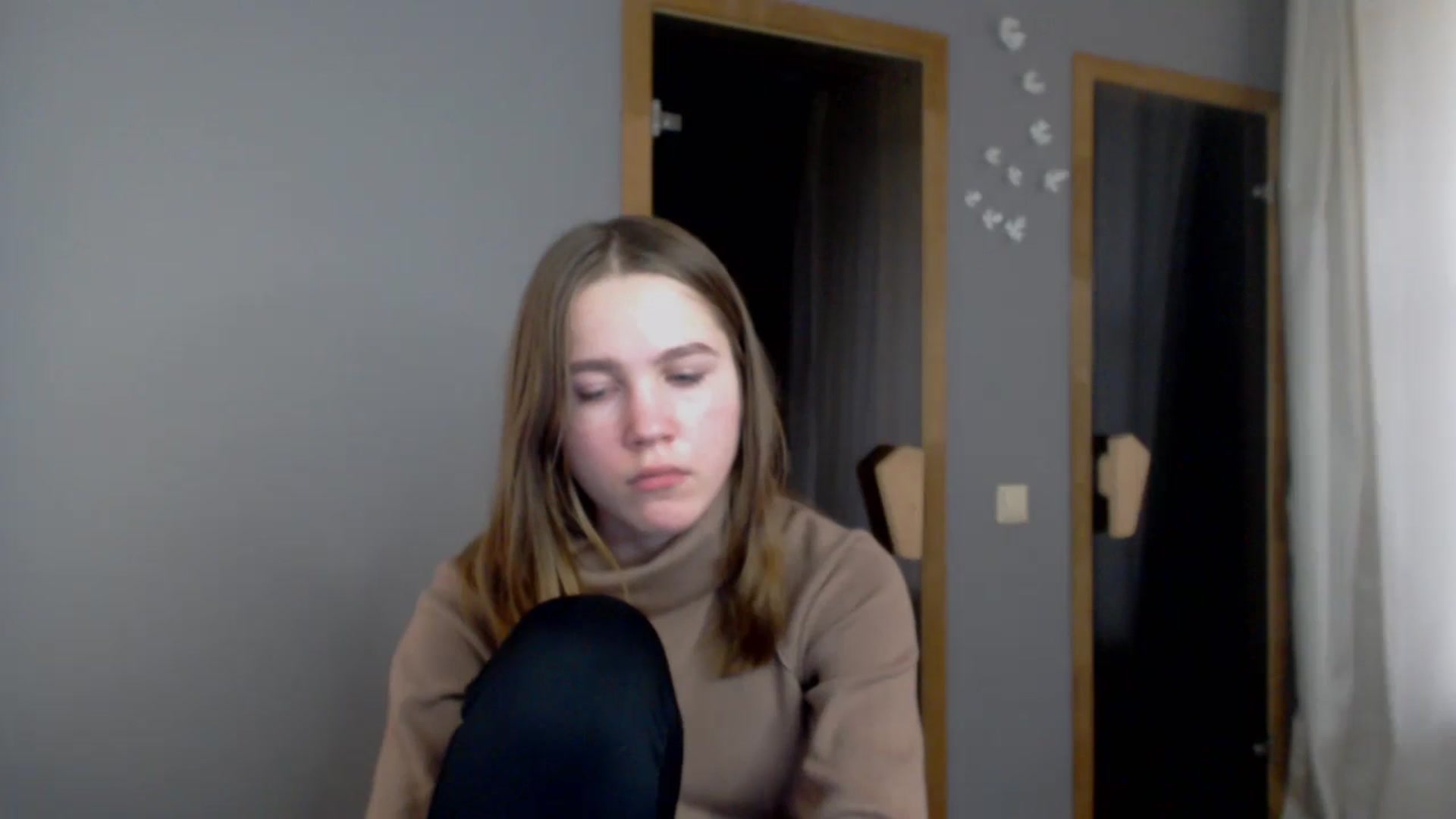 Gallery image thumbnail from Kate_Lewis's myfreecams stream on, 11/14/2023, 12:08 image 3 of 20