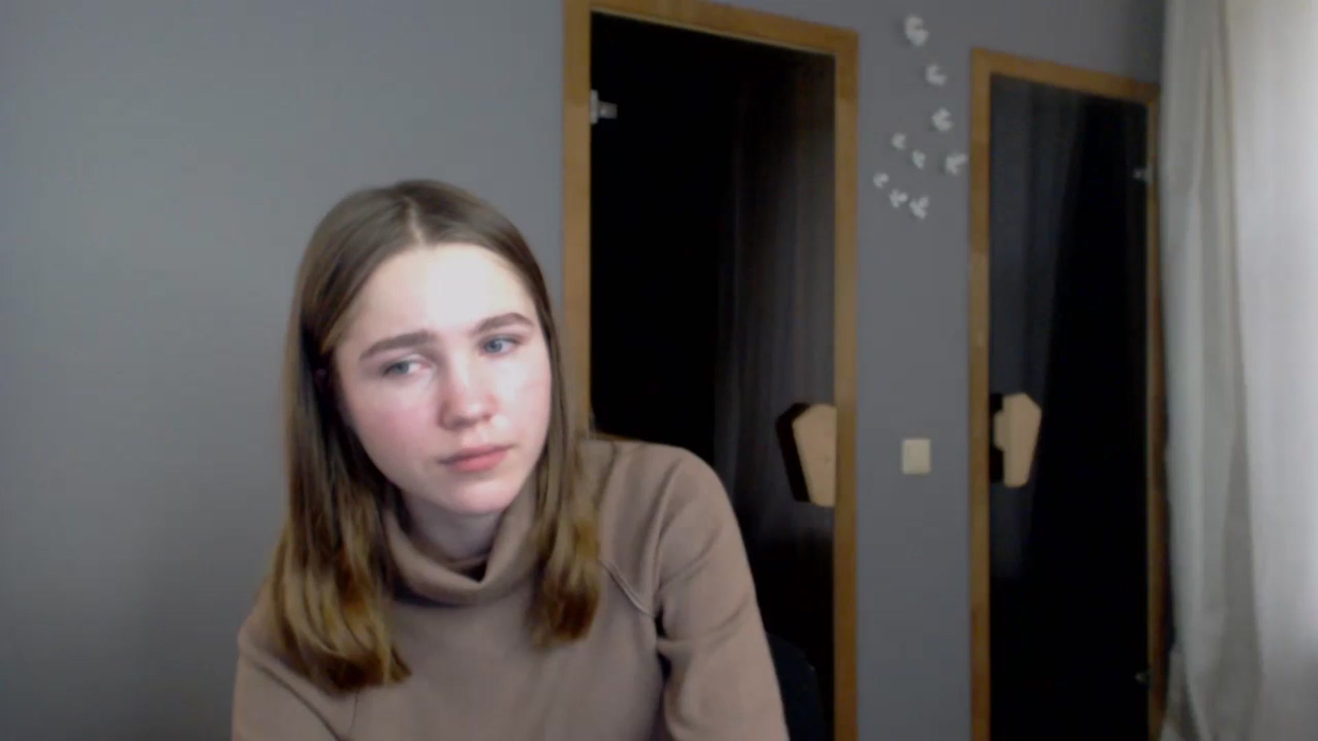 Gallery image thumbnail from Kate_Lewis's myfreecams stream on, 11/14/2023, 12:08 image 13 of 20