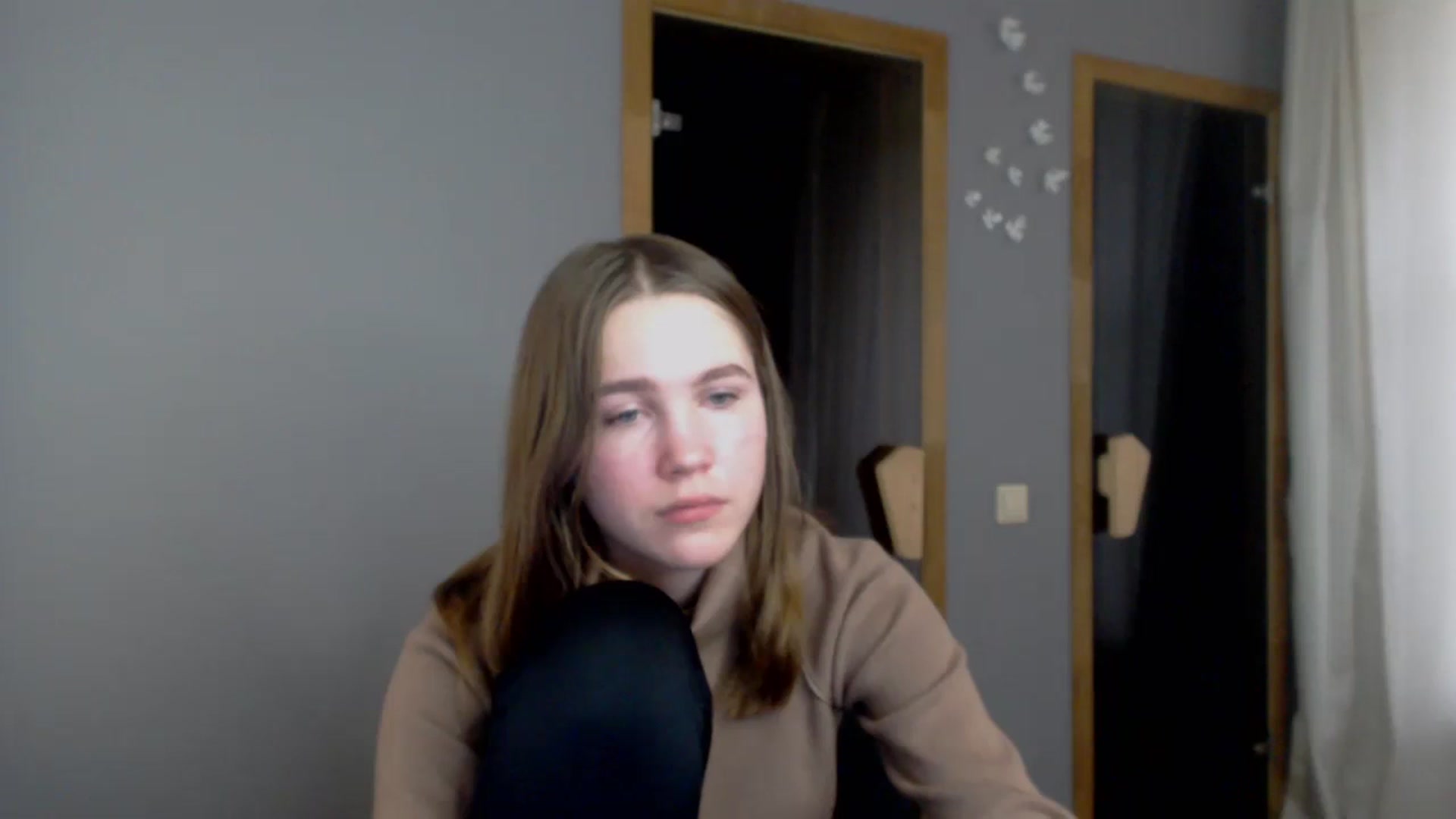 Gallery image thumbnail from Kate_Lewis's myfreecams stream on, 11/14/2023, 12:08 image 8 of 20