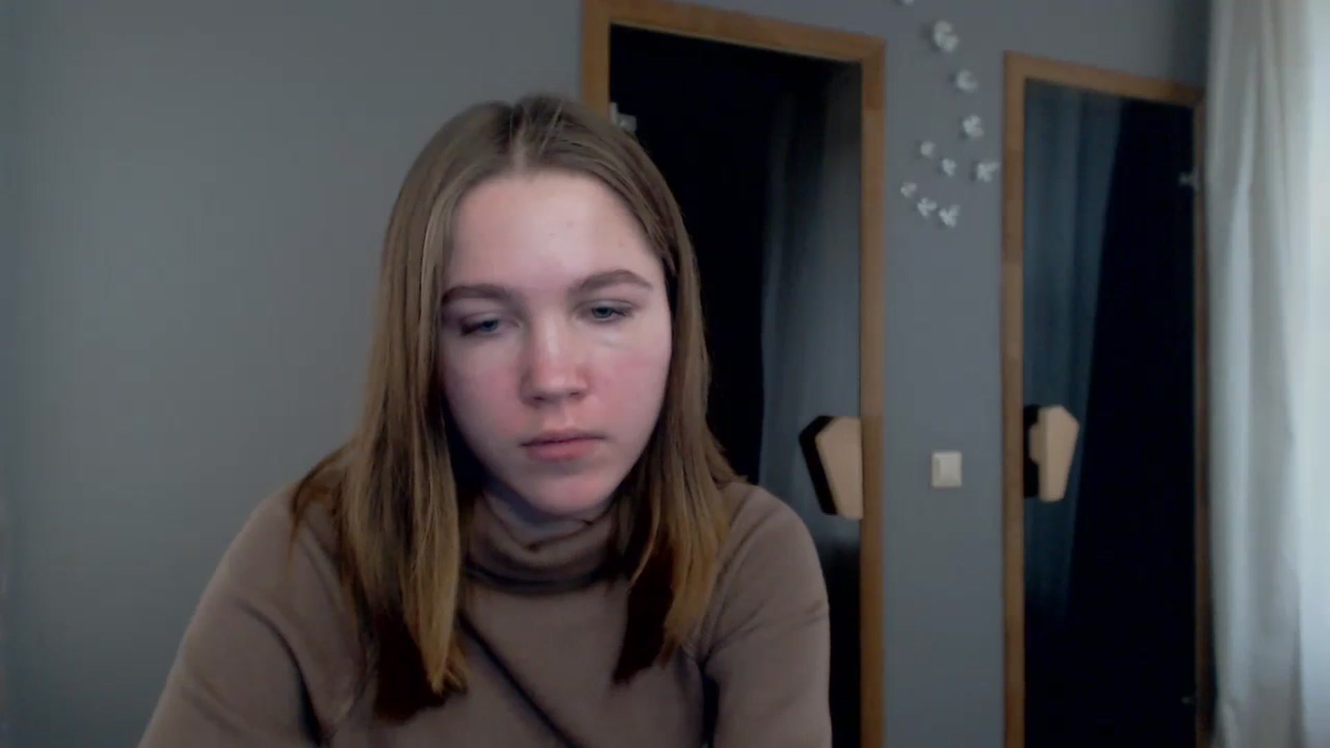 Gallery image thumbnail from Kate_Lewis's myfreecams stream on, 11/16/2023, 09:07 image 4 of 20