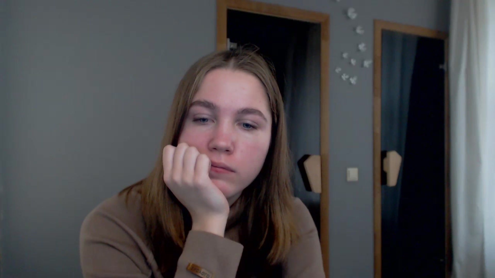 Gallery image thumbnail from Kate_Lewis's myfreecams stream on, 11/16/2023, 09:07 image 11 of 20