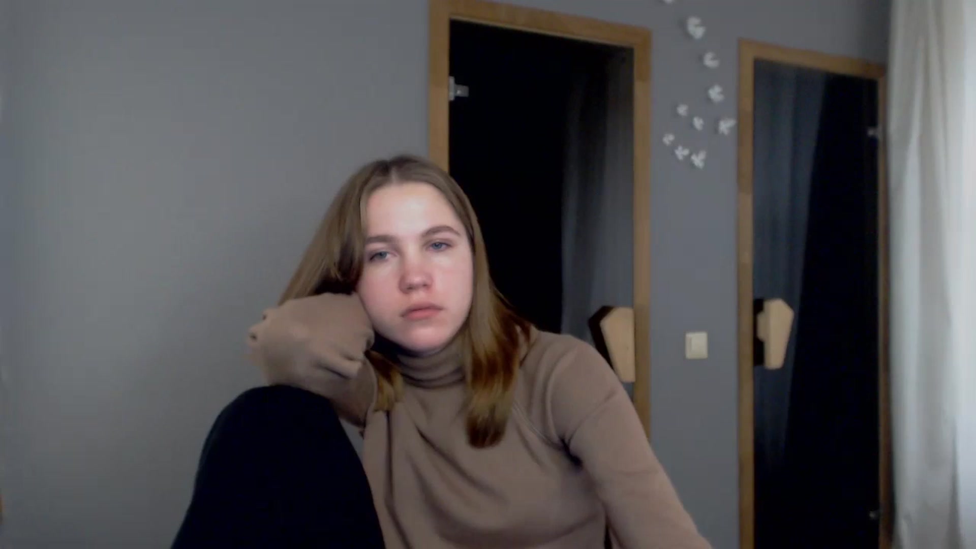 Gallery image thumbnail from Kate_Lewis's myfreecams stream on, 11/16/2023, 10:27 image 8 of 20