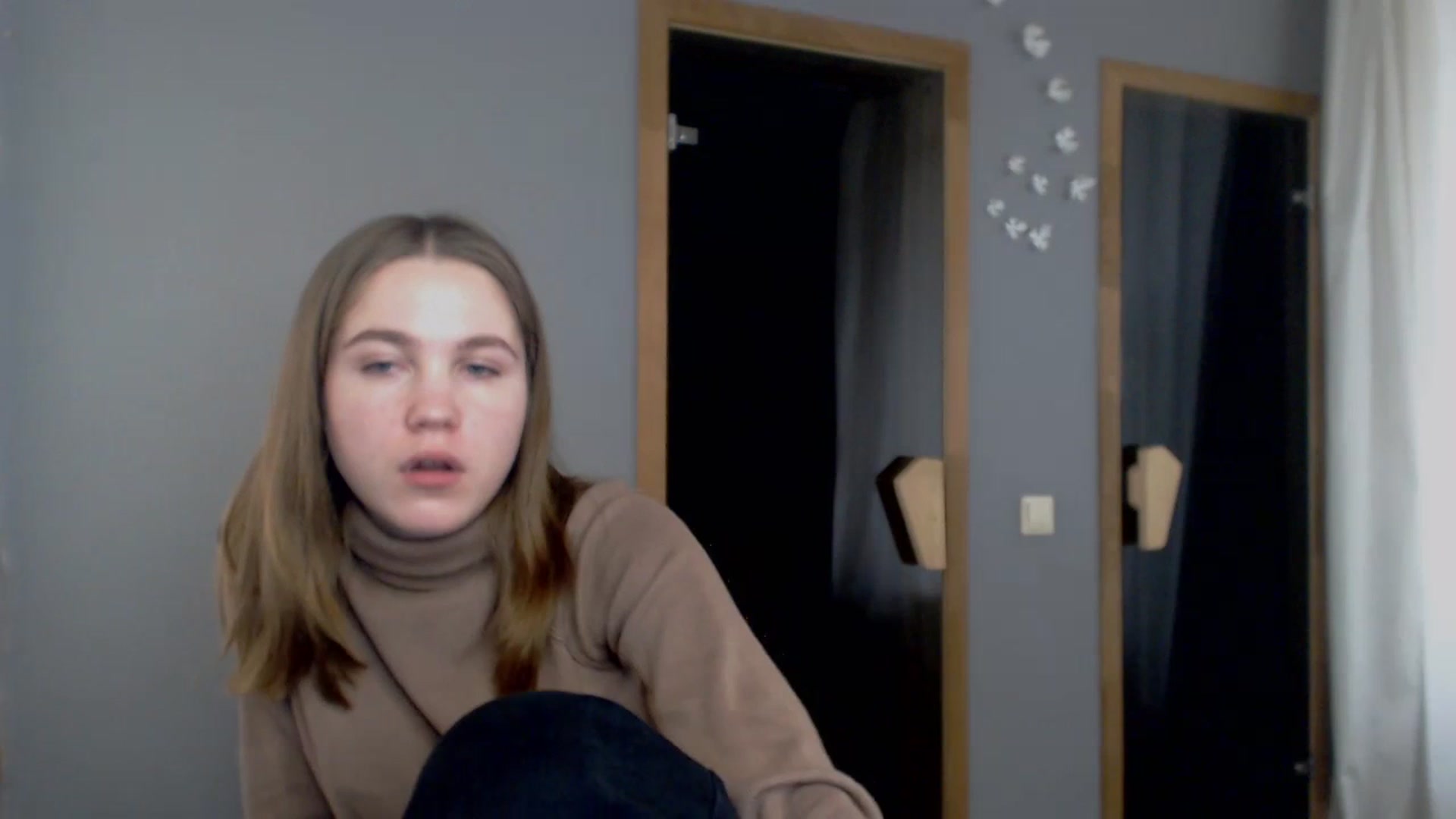 Gallery image thumbnail from Kate_Lewis's myfreecams stream on, 11/16/2023, 10:27 image 2 of 20