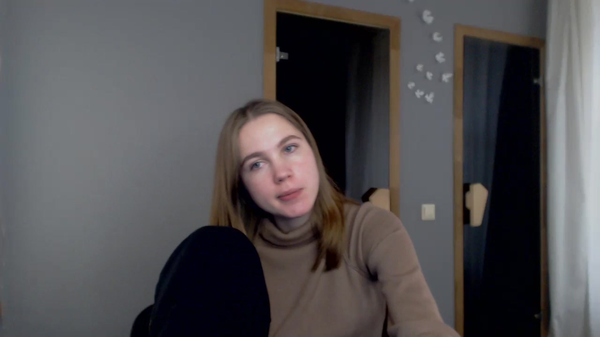 Gallery image thumbnail from Kate_Lewis's myfreecams stream on, 11/16/2023, 10:27 image 11 of 20