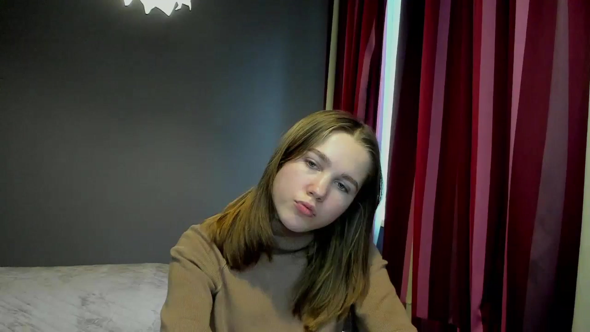 Gallery image thumbnail from Kate_Lewis's myfreecams stream on, 11/17/2023, 11:00 image 17 of 20