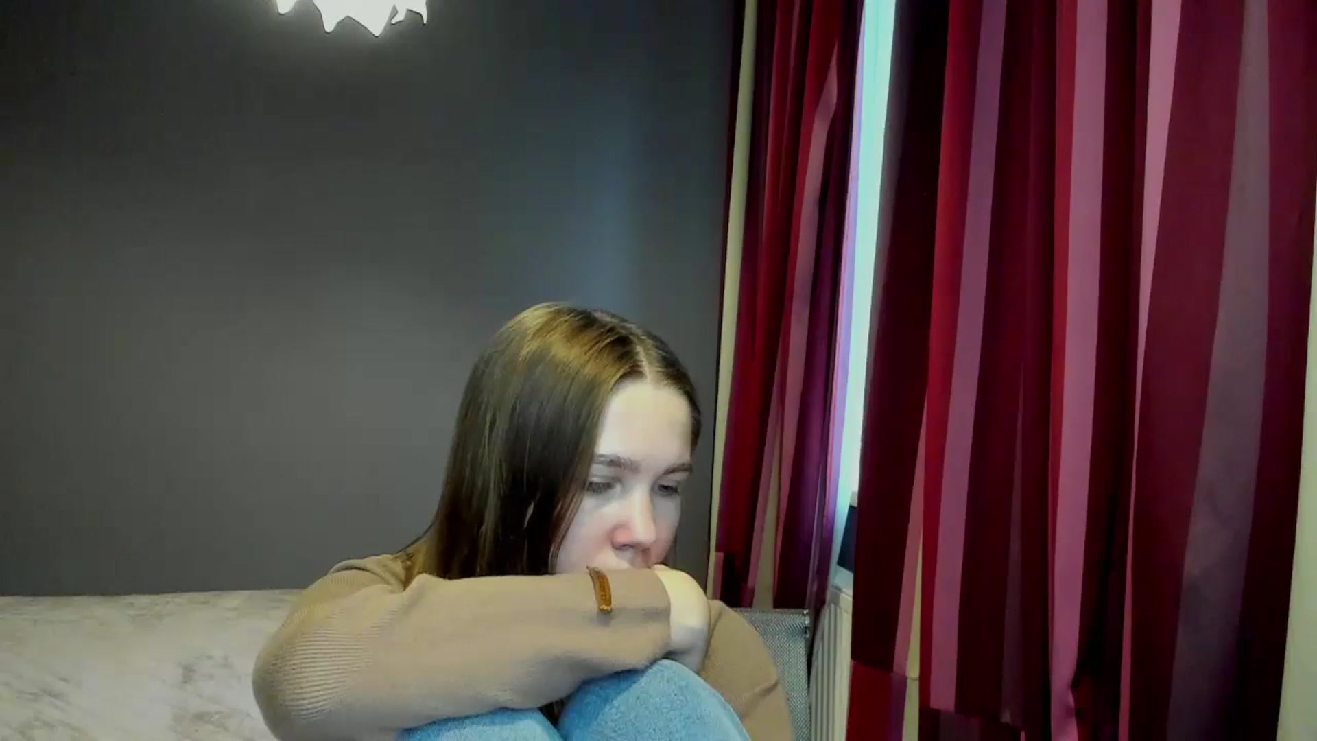 Gallery image thumbnail from Kate_Lewis's myfreecams stream on, 11/17/2023, 11:00 image 6 of 20