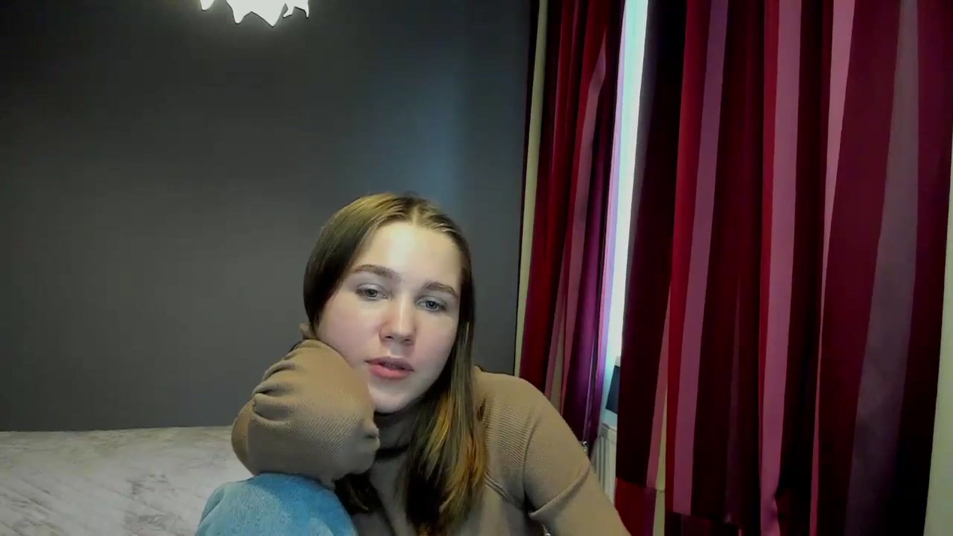 Gallery image thumbnail from Kate_Lewis's myfreecams stream on, 11/17/2023, 11:00 image 18 of 20