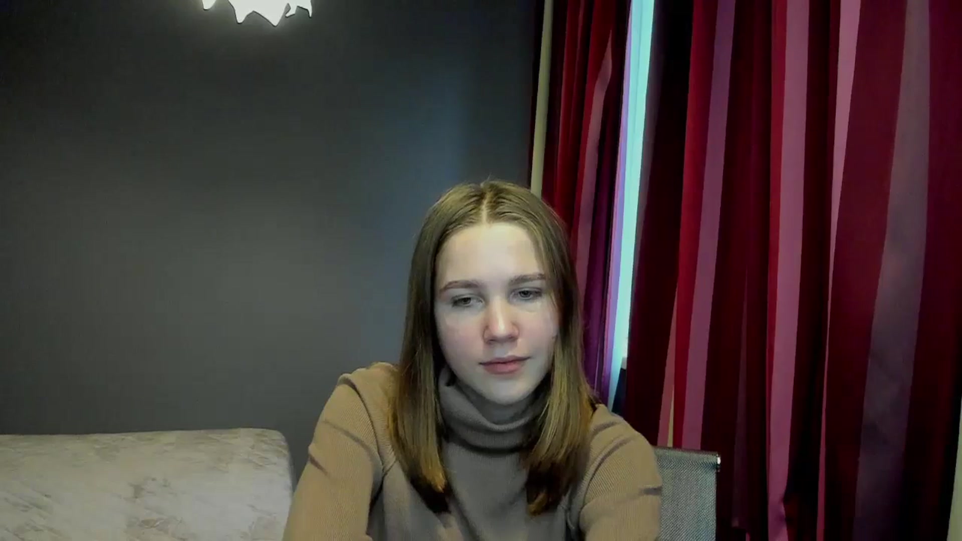 Gallery image thumbnail from Kate_Lewis's myfreecams stream on, 11/17/2023, 12:03 image 16 of 20