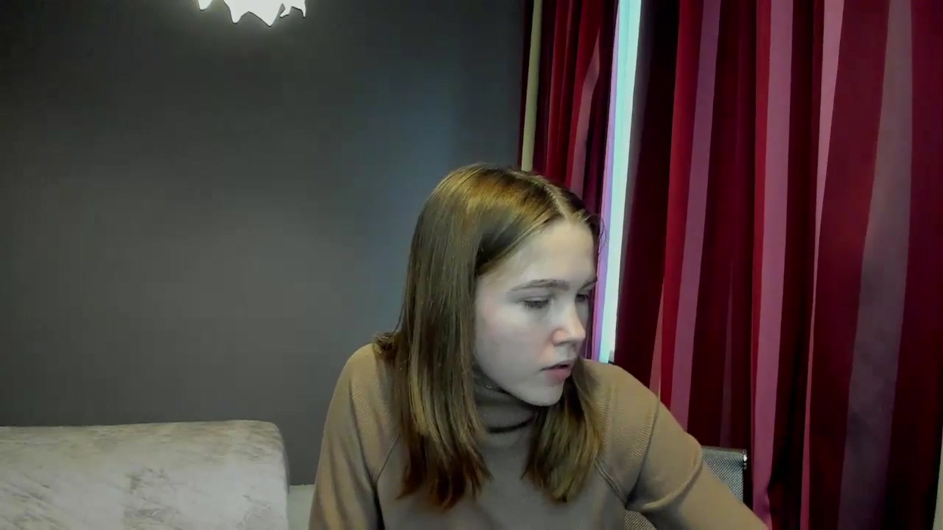 Gallery image thumbnail from Kate_Lewis's myfreecams stream on, 11/17/2023, 12:03 image 3 of 20