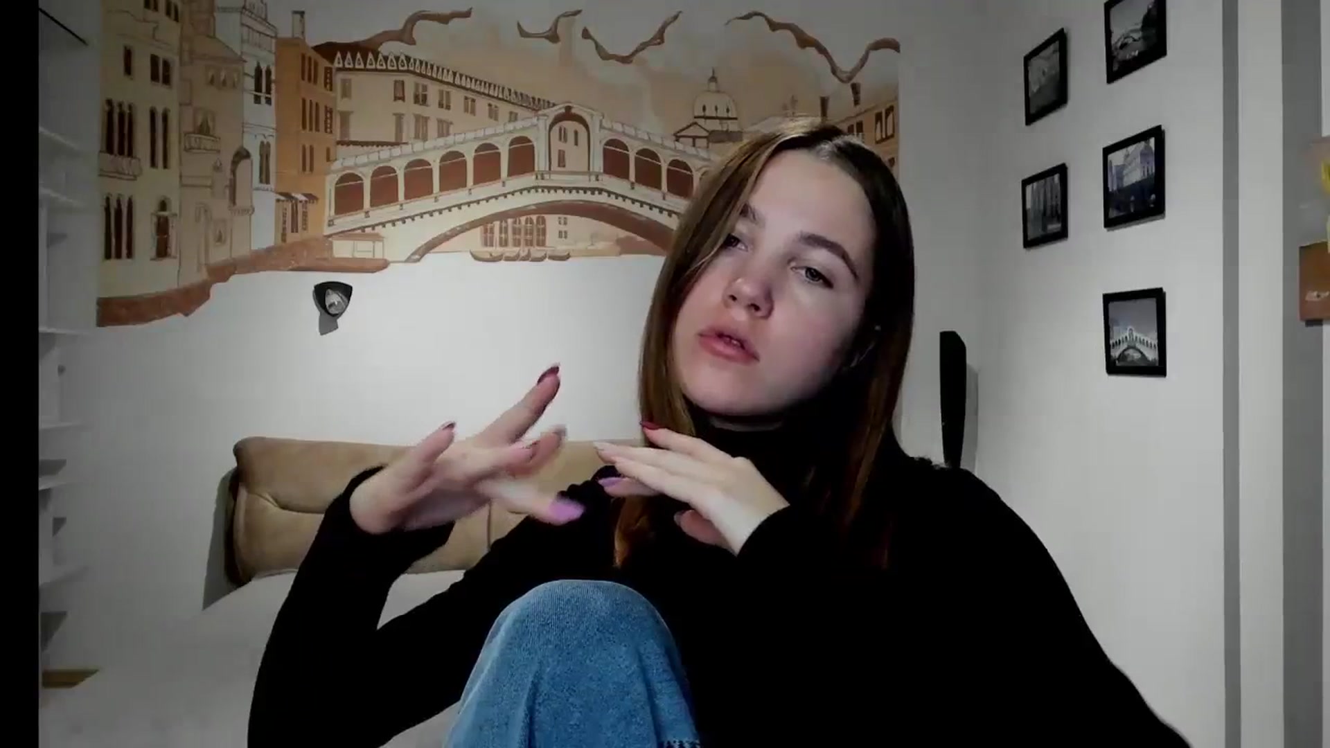 Gallery image thumbnail from Kate_Lewis's myfreecams stream on, 11/19/2023, 09:31 image 3 of 20