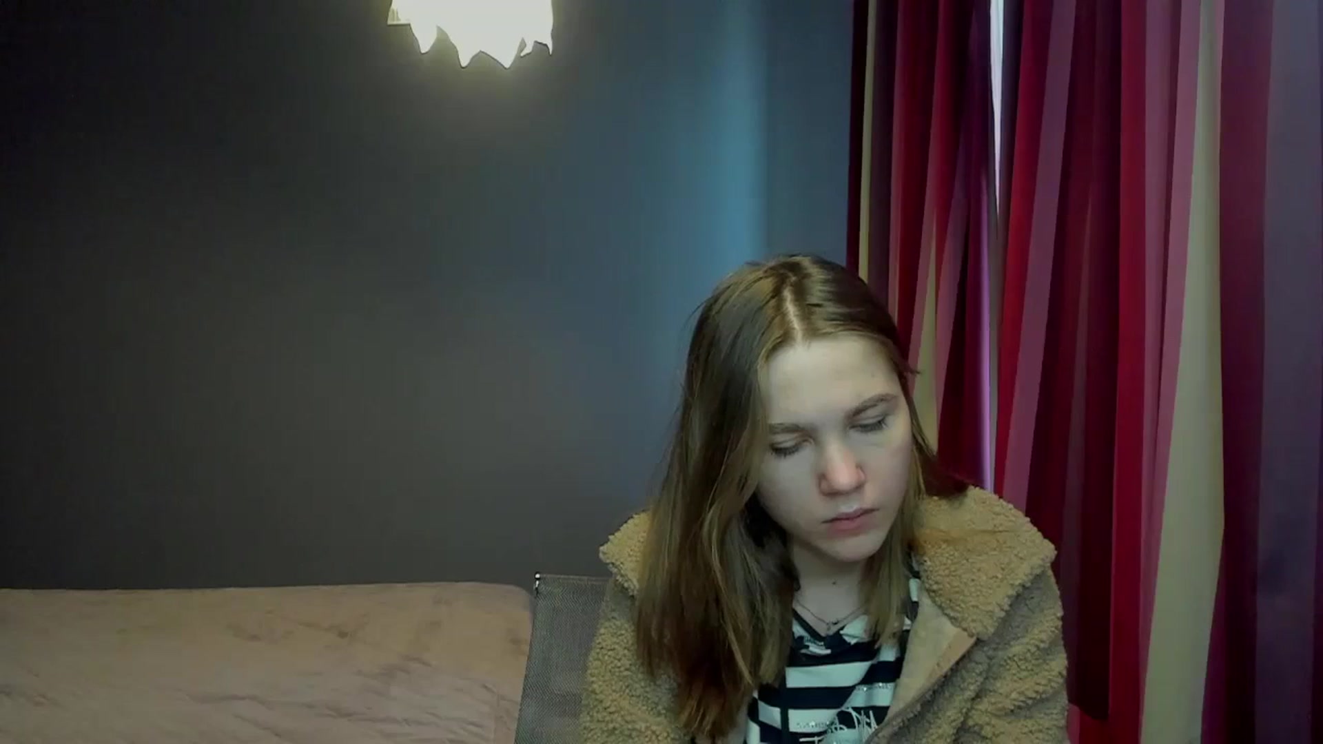 Gallery image thumbnail from Kate_Lewis's myfreecams stream on, 11/21/2023, 10:16 image 6 of 20