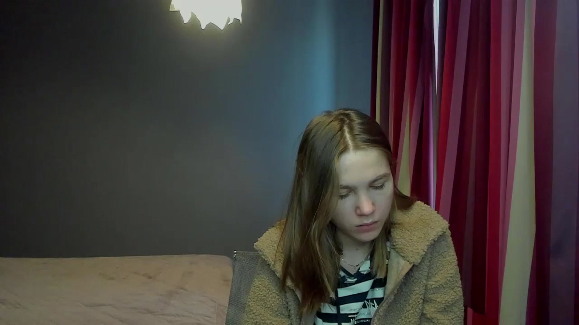 Gallery image thumbnail from Kate_Lewis's myfreecams stream on, 11/21/2023, 10:16 image 7 of 20