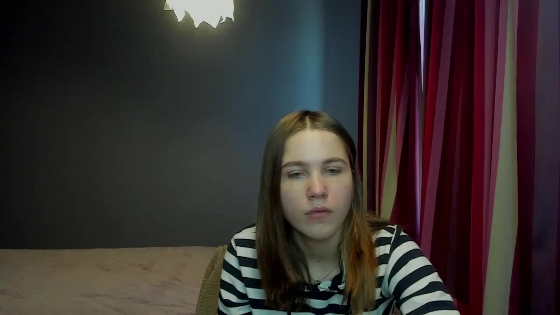 Gallery image thumbnail from Kate_Lewis's myfreecams stream on, 11/21/2023, 10:42 image 16 of 20