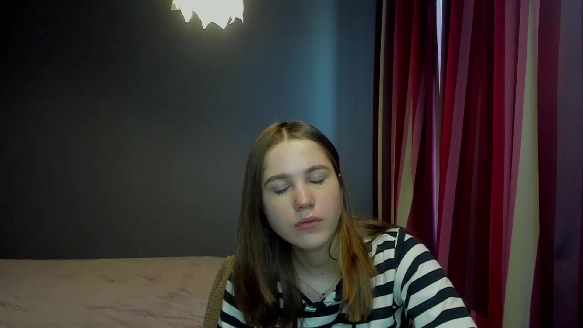 Gallery image thumbnail from Kate_Lewis's myfreecams stream on, 11/21/2023, 10:42 image 20 of 20