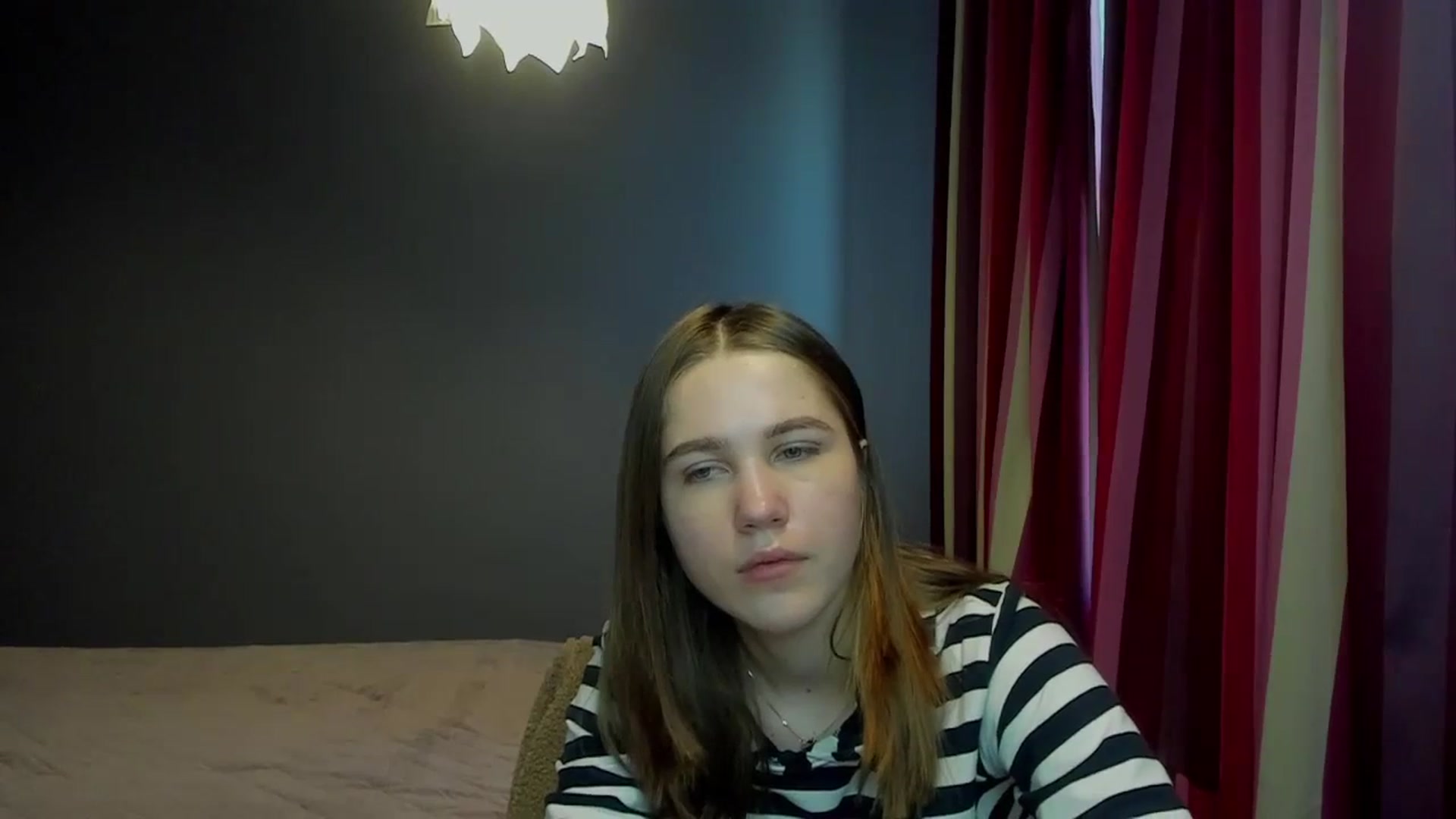 Gallery image thumbnail from Kate_Lewis's myfreecams stream on, 11/21/2023, 10:42 image 17 of 20