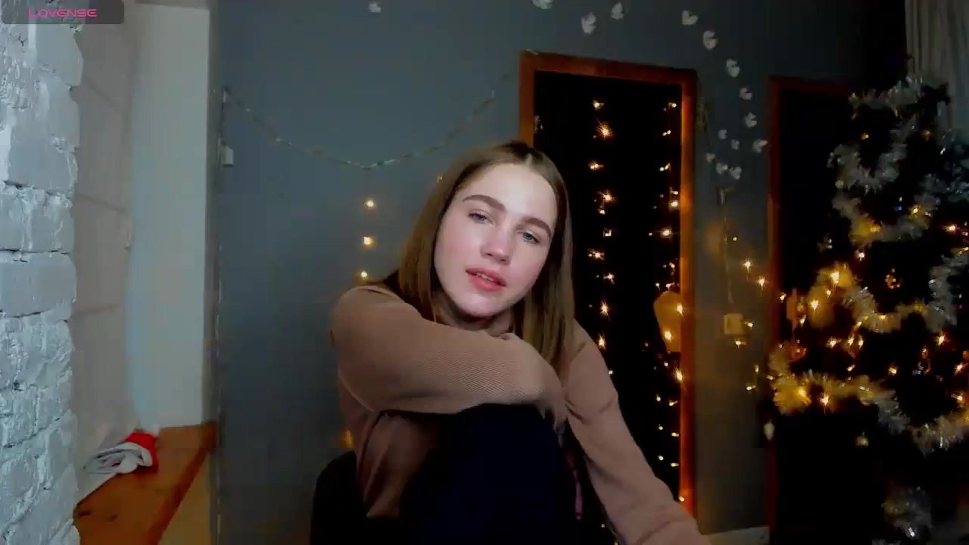 Gallery image thumbnail from Kate_Lewis's myfreecams stream on, 11/30/2023, 14:16 image 14 of 20