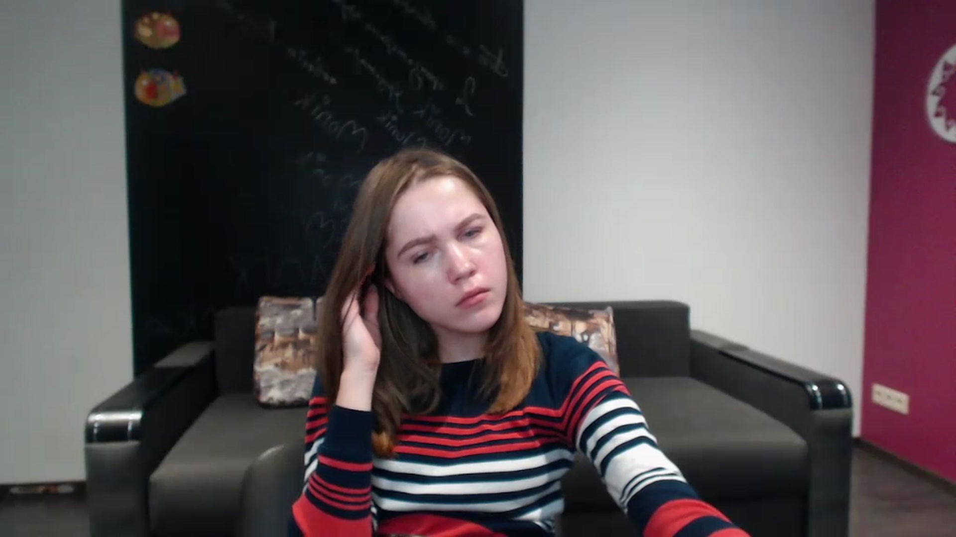 Gallery image thumbnail from Kate_Lewis's myfreecams stream on, 12/01/2023, 10:54 image 14 of 20