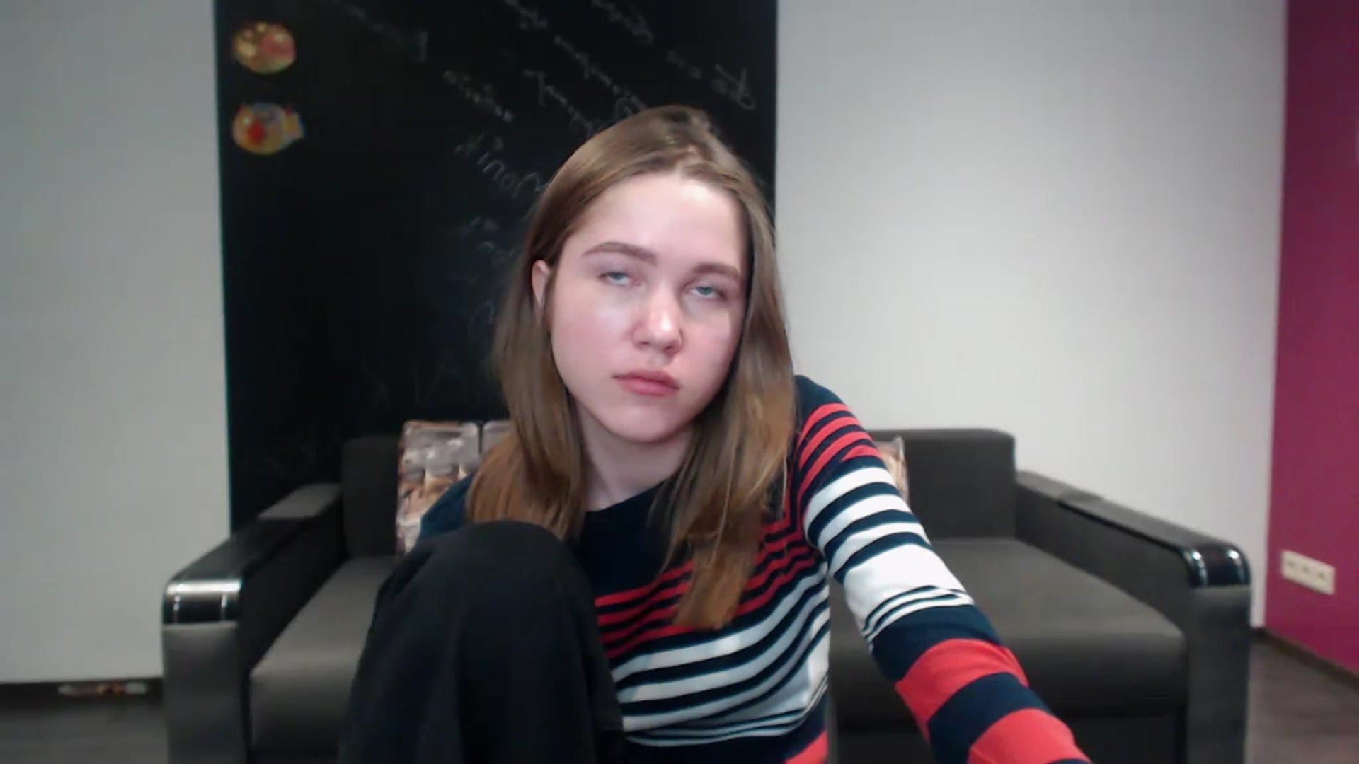Gallery image thumbnail from Kate_Lewis's myfreecams stream on, 12/01/2023, 10:54 image 3 of 20