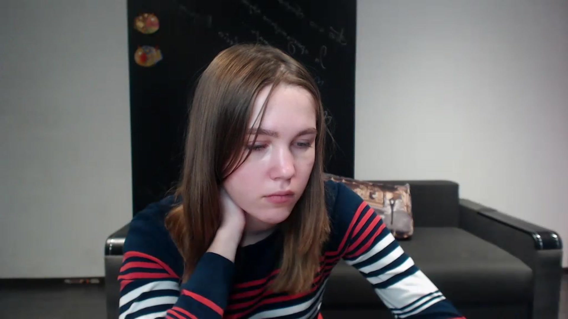 Gallery image thumbnail from Kate_Lewis's myfreecams stream on, 12/01/2023, 12:05 image 16 of 20