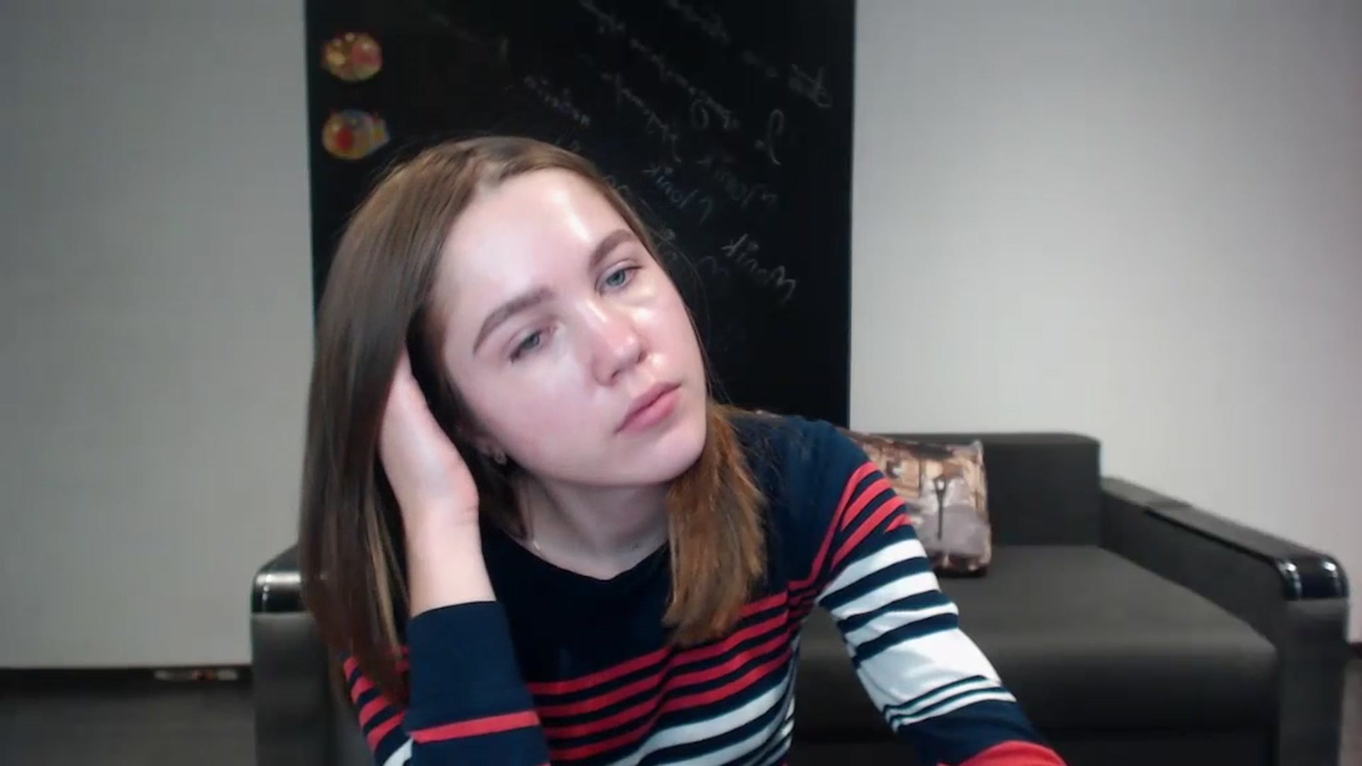 Gallery image thumbnail from Kate_Lewis's myfreecams stream on, 12/01/2023, 12:05 image 17 of 20