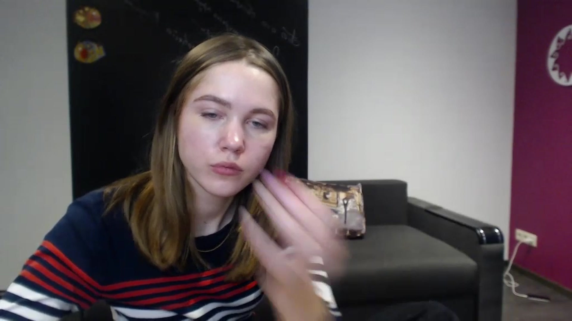 Gallery image thumbnail from Kate_Lewis's myfreecams stream on, 12/01/2023, 12:05 image 9 of 20