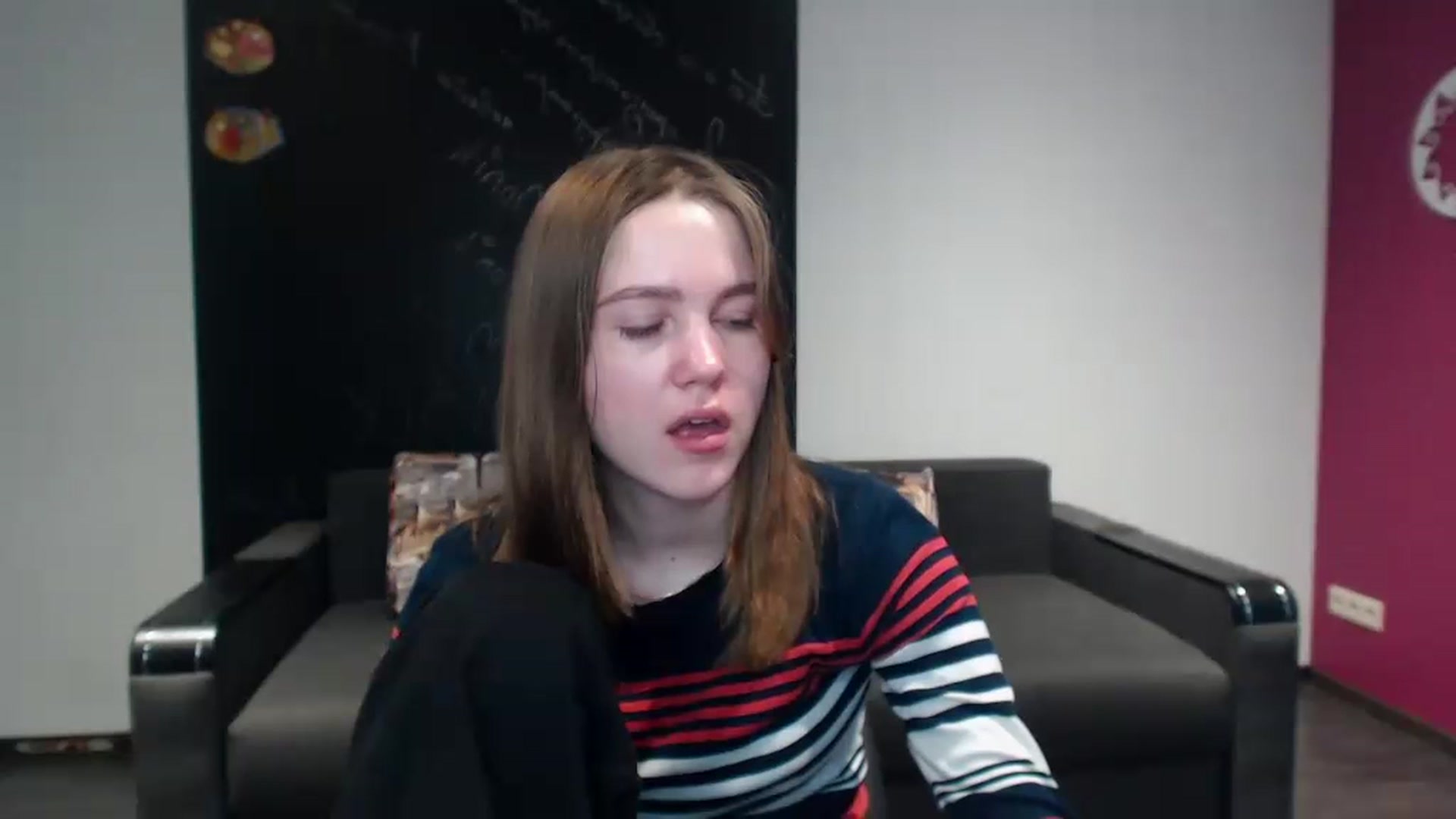 Gallery image thumbnail from Kate_Lewis's myfreecams stream on, 12/01/2023, 12:05 image 3 of 20