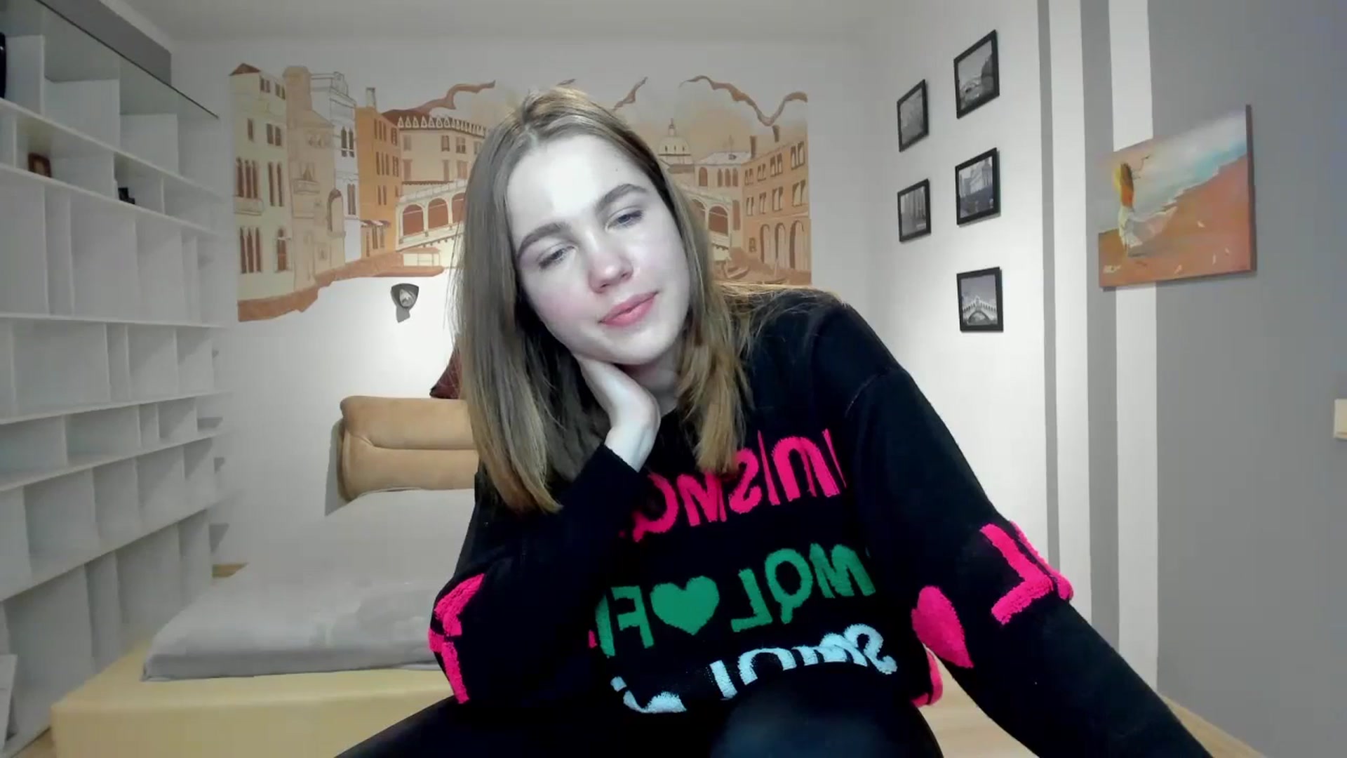 Gallery image thumbnail from Kate_Lewis's myfreecams stream on, 12/03/2023, 10:52 image 5 of 20