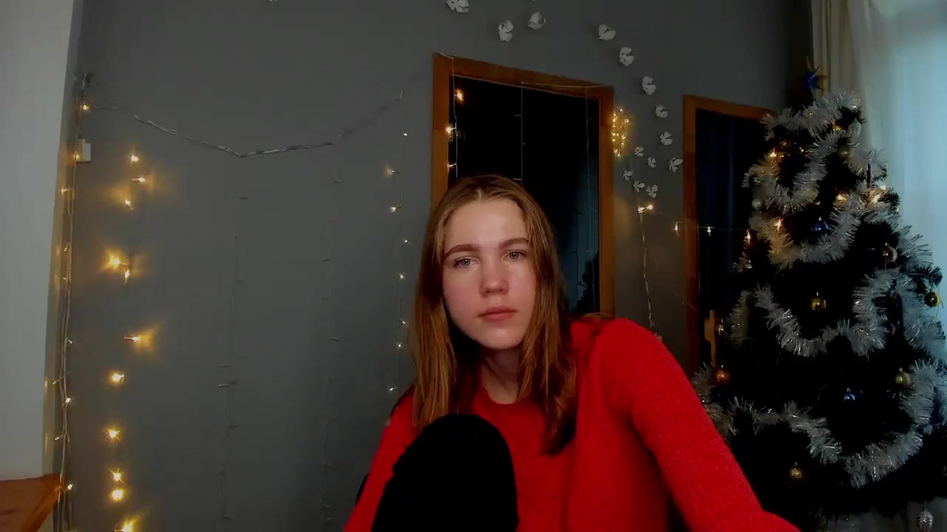 Gallery image thumbnail from Kate_Lewis's myfreecams stream on, 12/05/2023, 08:15 image 4 of 20