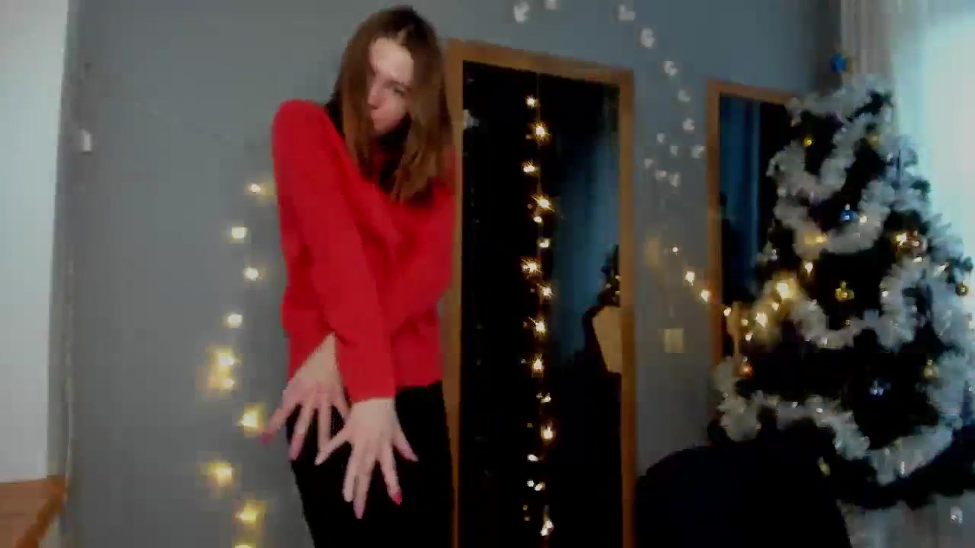 Gallery image thumbnail from Kate_Lewis's myfreecams stream on, 12/05/2023, 08:15 image 16 of 20