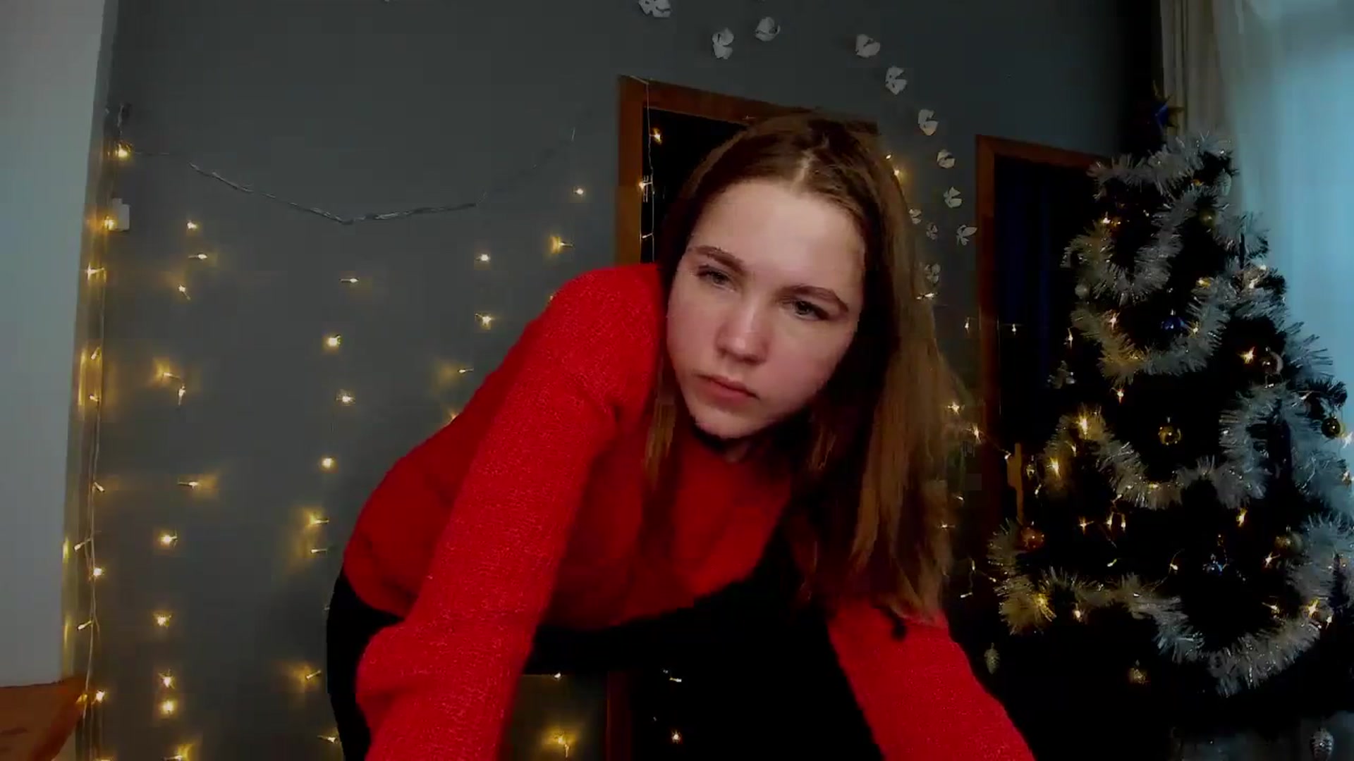 Gallery image thumbnail from Kate_Lewis's myfreecams stream on, 12/05/2023, 08:15 image 14 of 20