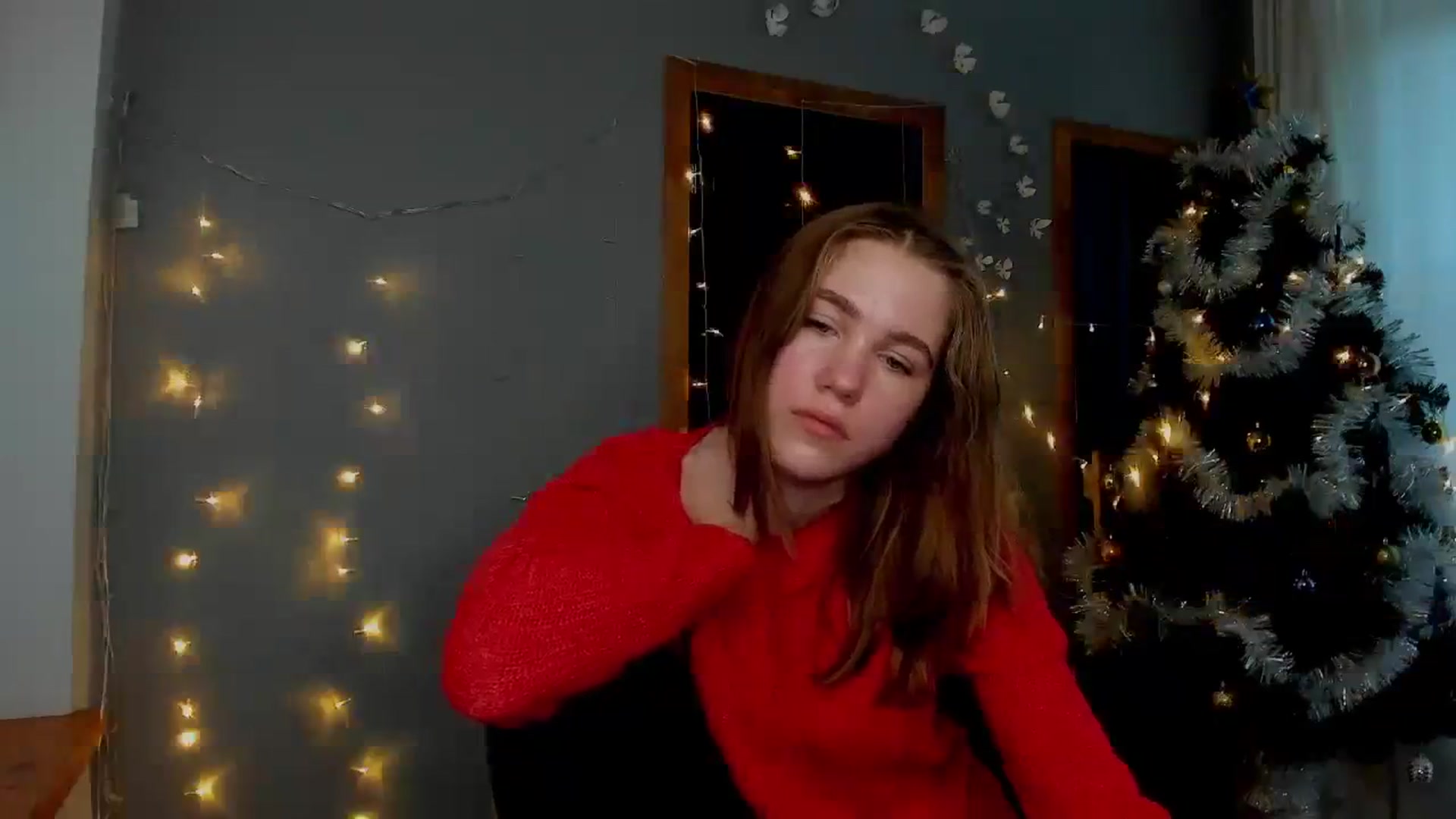 Gallery image thumbnail from Kate_Lewis's myfreecams stream on, 12/05/2023, 08:15 image 19 of 20