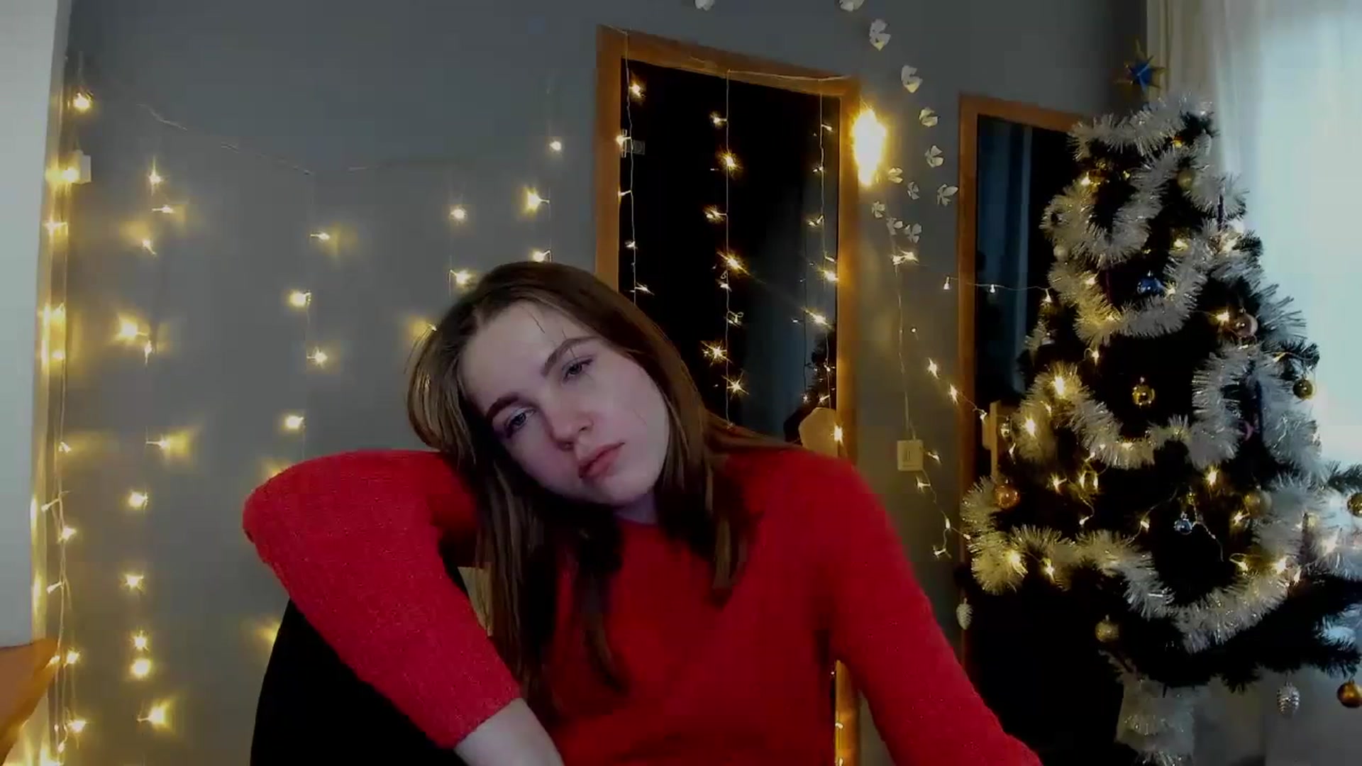 Gallery image thumbnail from Kate_Lewis's myfreecams stream on, 12/05/2023, 10:53 image 14 of 20