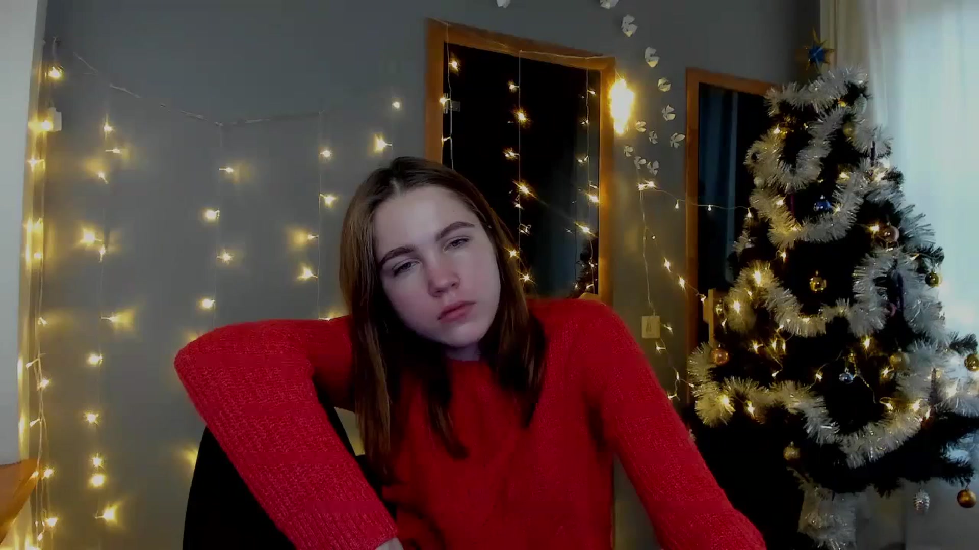 Gallery image thumbnail from Kate_Lewis's myfreecams stream on, 12/05/2023, 10:53 image 15 of 20