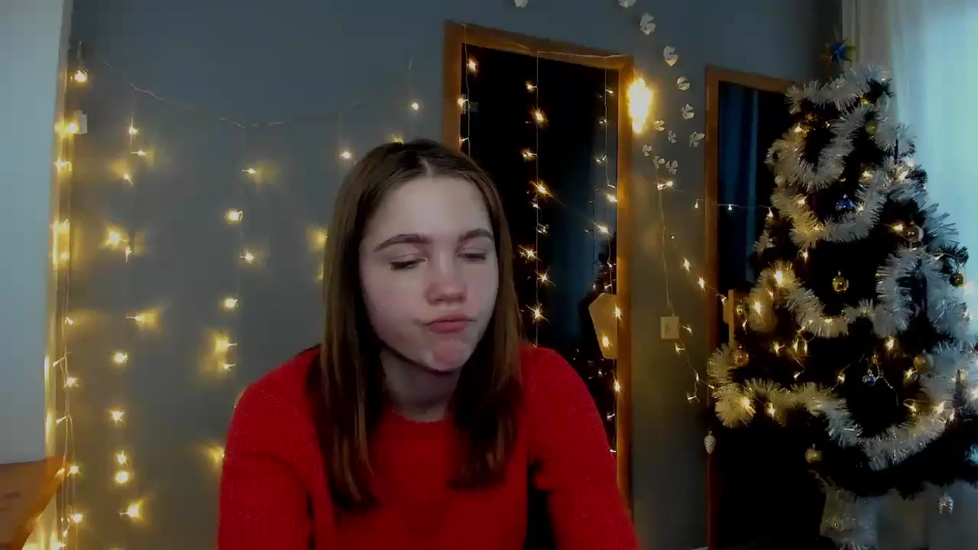 Gallery image thumbnail from Kate_Lewis's myfreecams stream on, 12/05/2023, 10:53 image 1 of 20