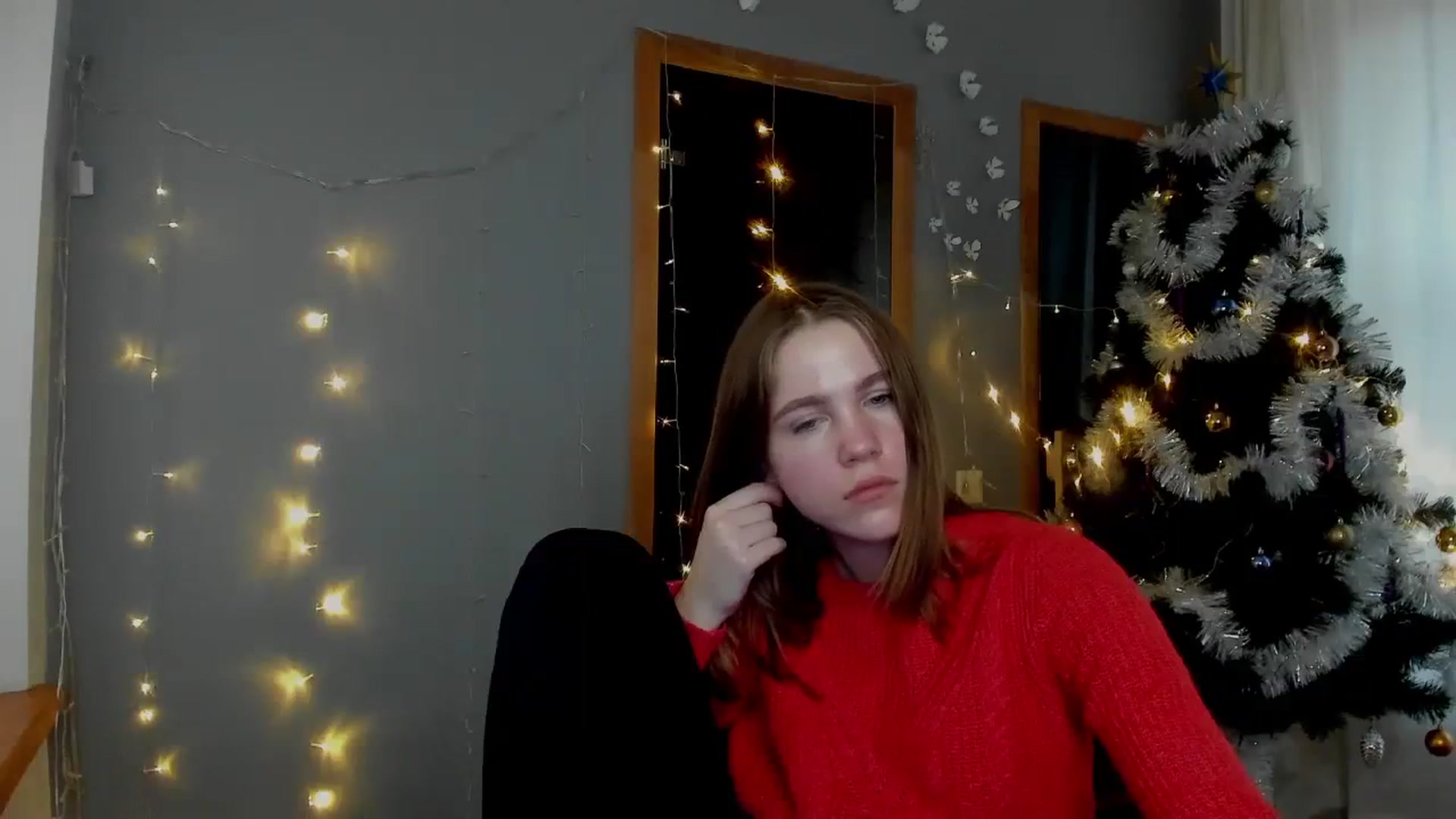 Gallery image thumbnail from Kate_Lewis's myfreecams stream on, 12/05/2023, 12:02 image 4 of 20