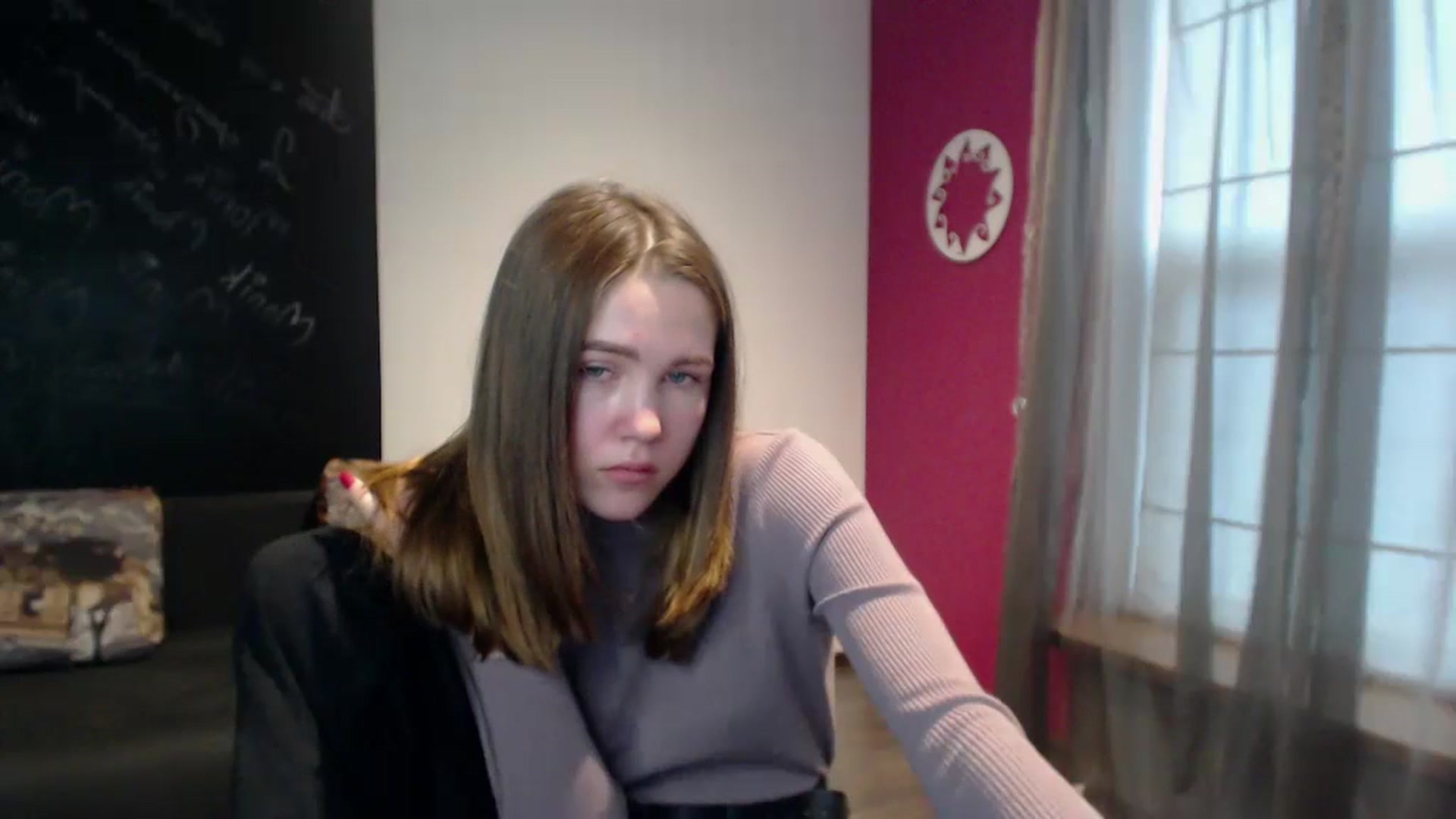 Gallery image thumbnail from Kate_Lewis's myfreecams stream on, 12/07/2023, 12:07 image 4 of 20