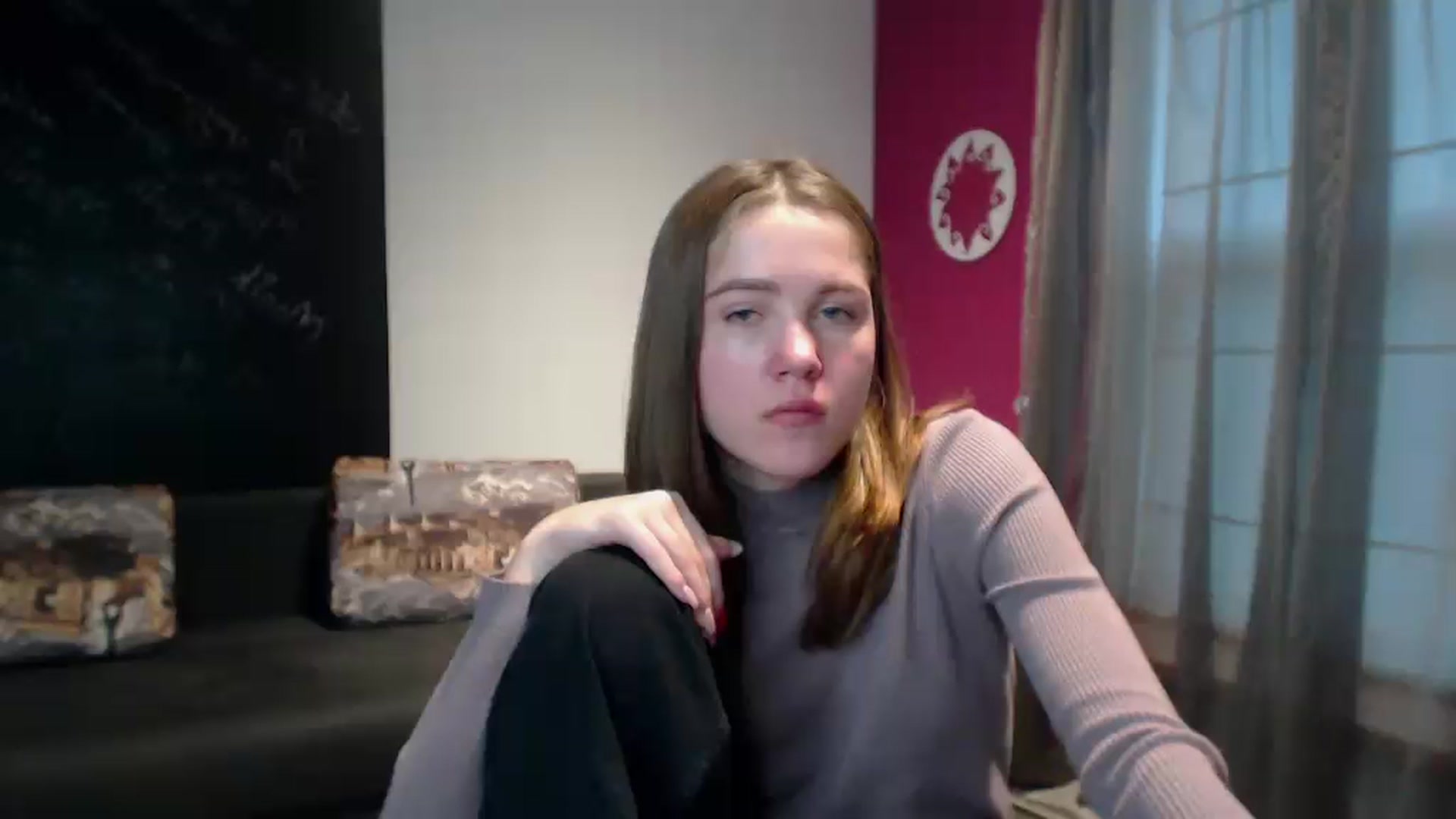 Gallery image thumbnail from Kate_Lewis's myfreecams stream on, 12/07/2023, 12:07 image 20 of 20