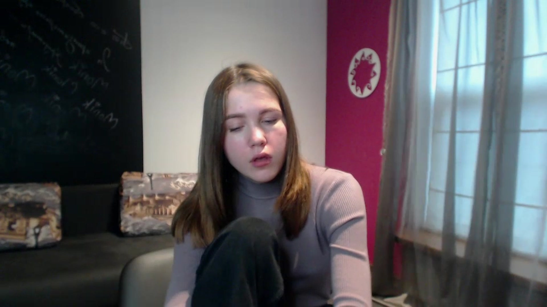 Gallery image thumbnail from Kate_Lewis's myfreecams stream on, 12/07/2023, 12:07 image 6 of 20
