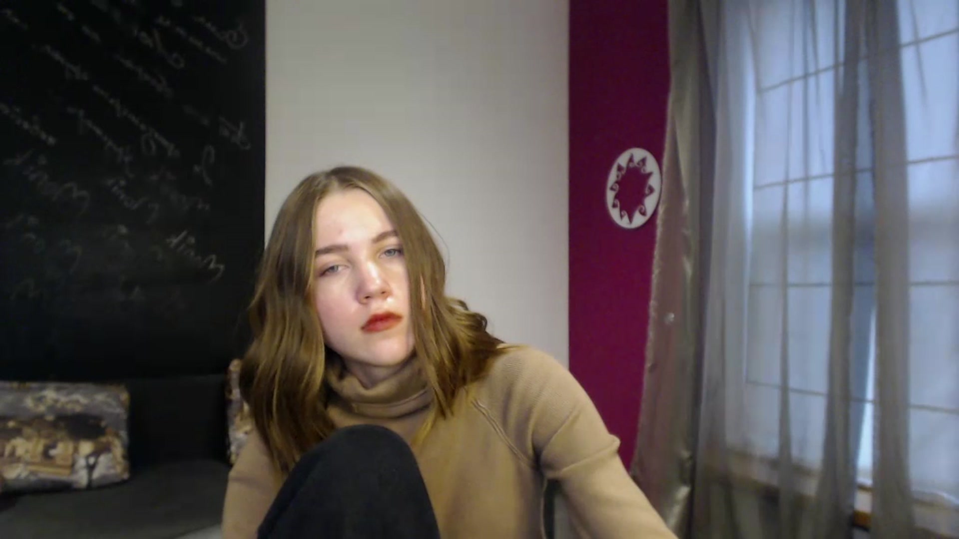 Gallery image thumbnail from Kate_Lewis's myfreecams stream on, 12/10/2023, 11:43 image 1 of 20