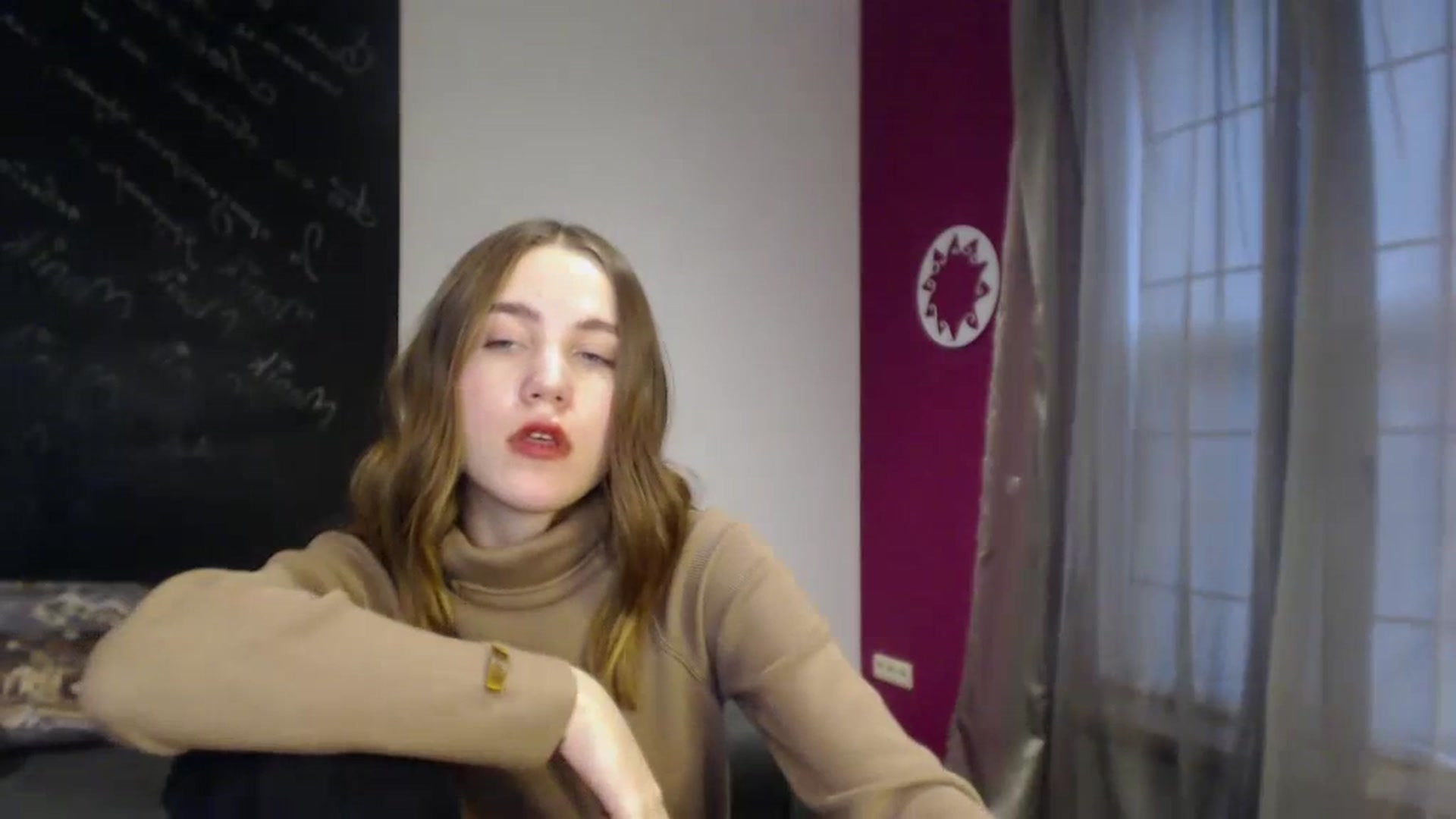 Gallery image thumbnail from Kate_Lewis's myfreecams stream on, 12/10/2023, 12:03 image 11 of 20