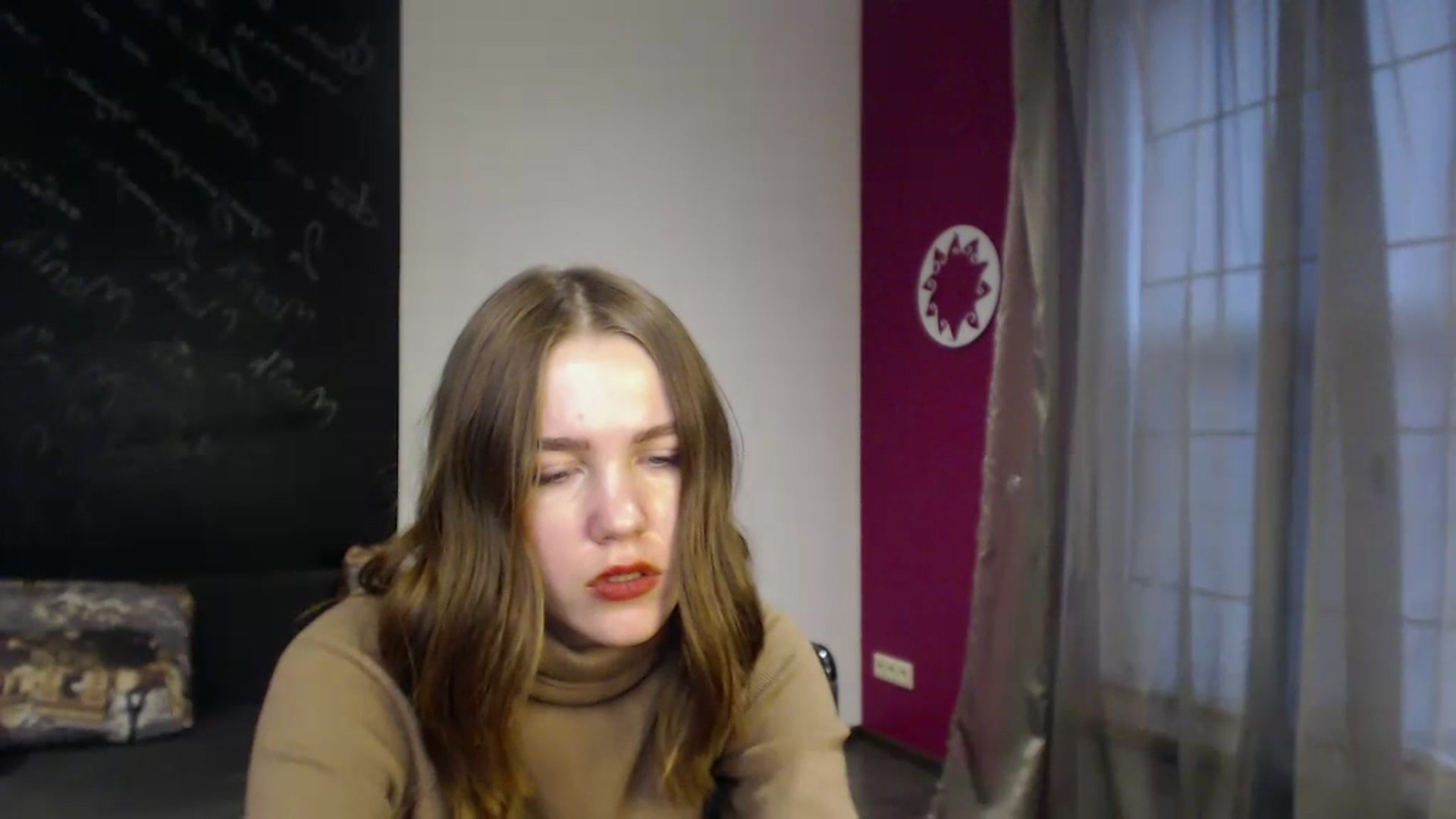 Gallery image thumbnail from Kate_Lewis's myfreecams stream on, 12/10/2023, 12:03 image 18 of 20