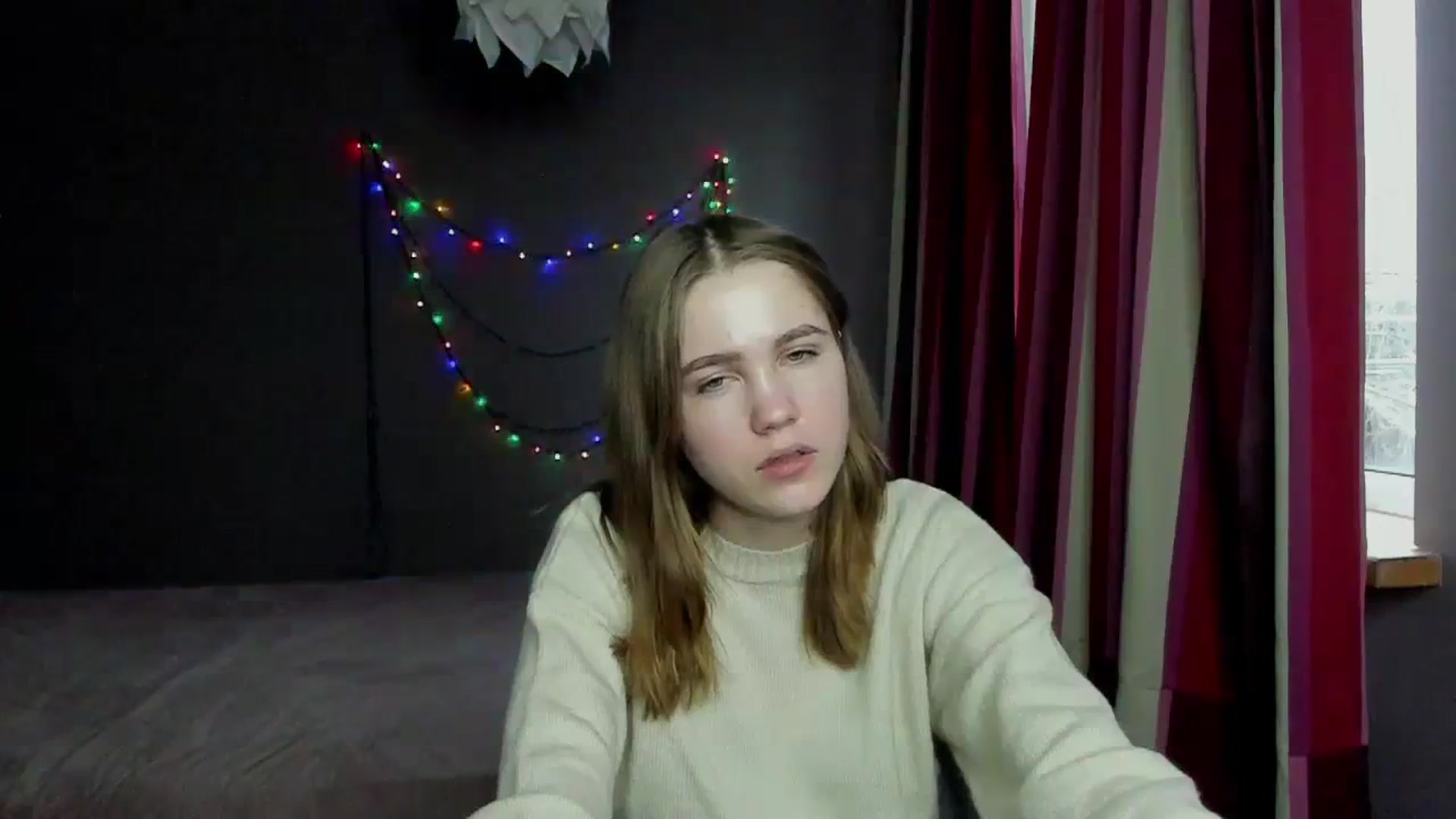 Gallery image thumbnail from Kate_Lewis's myfreecams stream on, 12/11/2023, 12:01 image 19 of 20