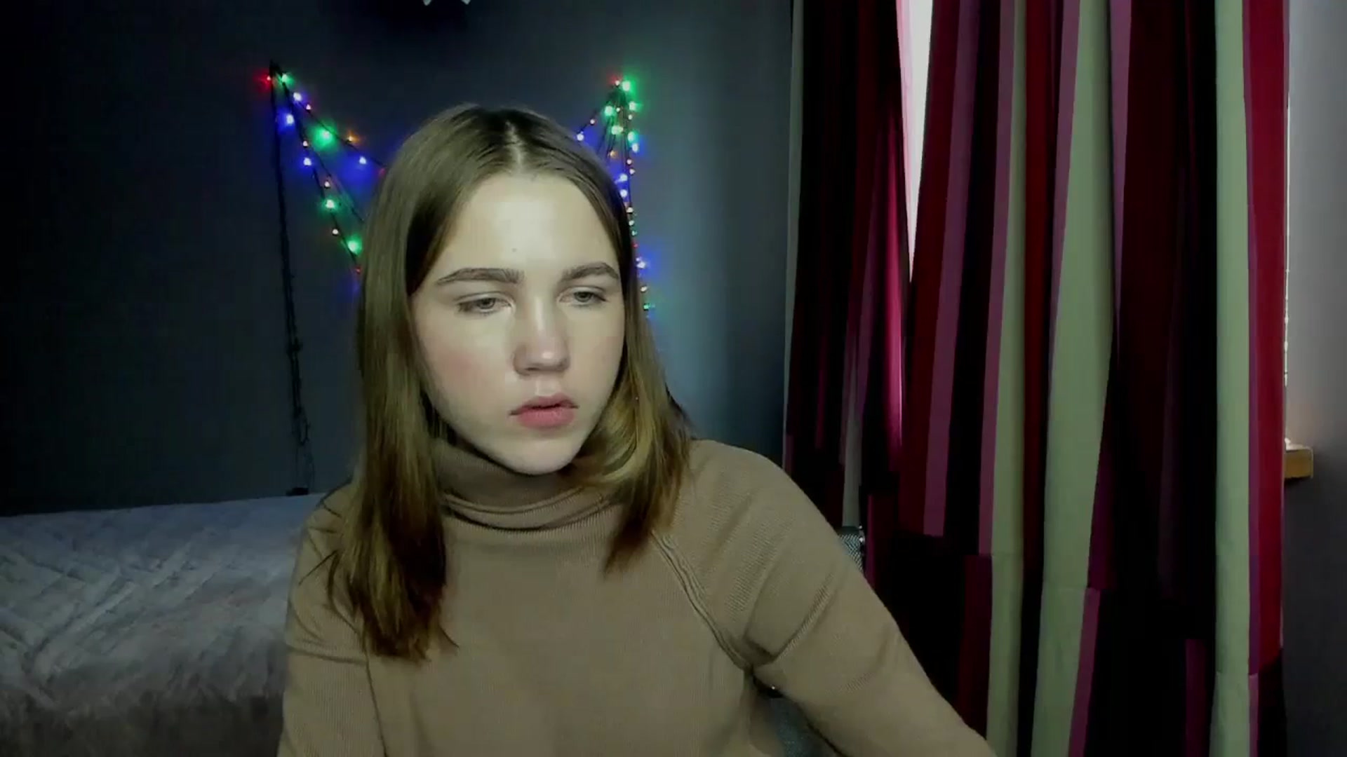 Gallery image thumbnail from Kate_Lewis's myfreecams stream on, 12/12/2023, 10:00 image 2 of 20