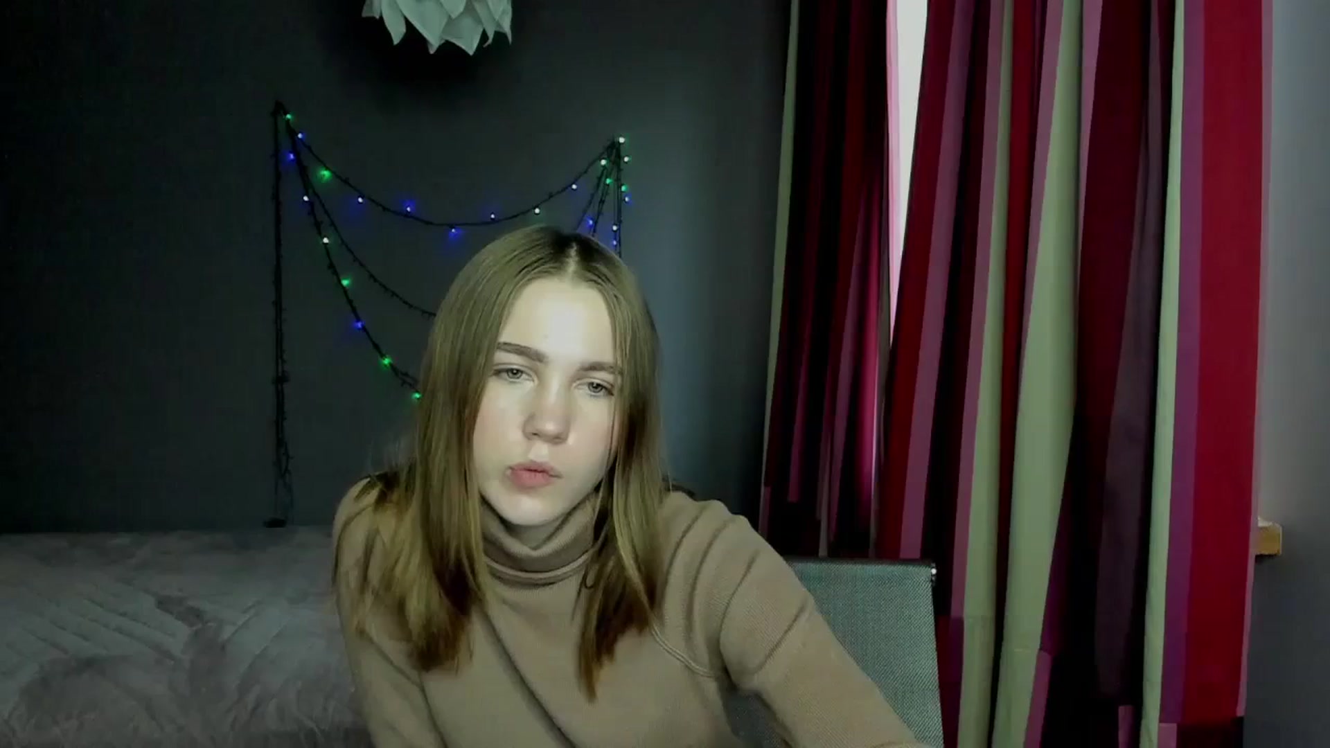Gallery image thumbnail from Kate_Lewis's myfreecams stream on, 12/12/2023, 11:34 image 15 of 20