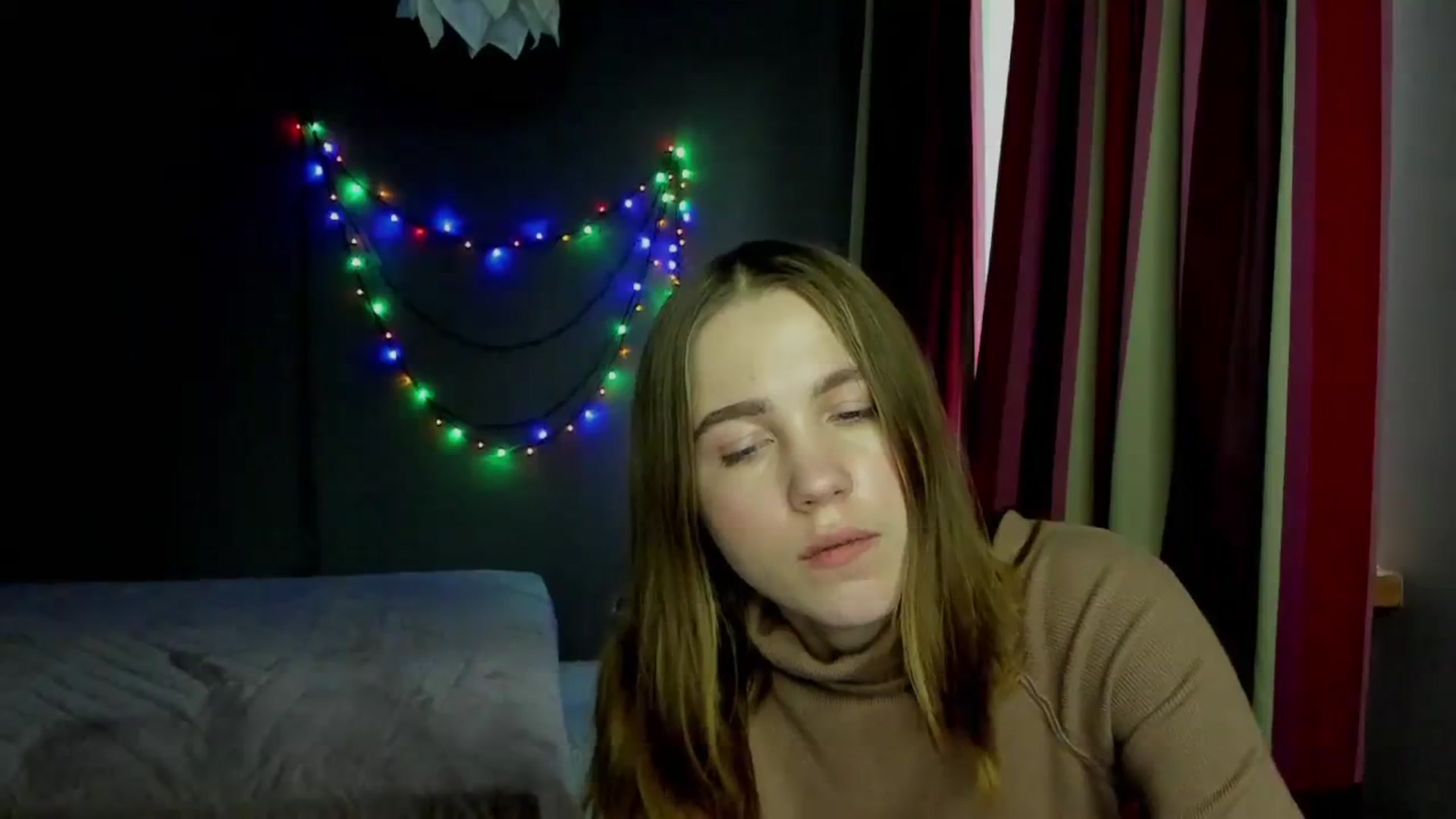 Gallery image thumbnail from Kate_Lewis's myfreecams stream on, 12/12/2023, 11:34 image 14 of 20