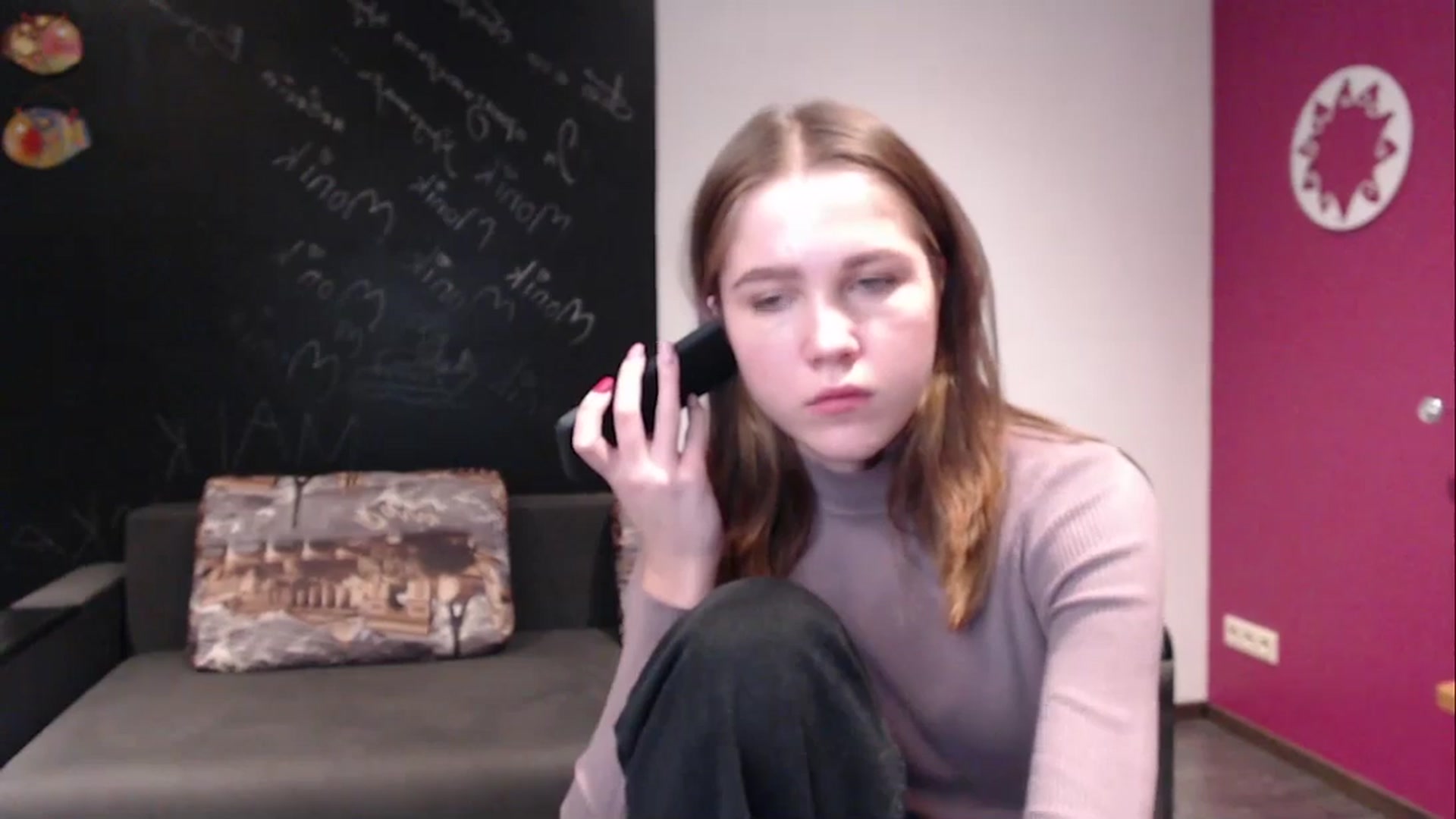 Gallery image thumbnail from Kate_Lewis's myfreecams stream on, 12/21/2023, 12:05 image 7 of 20