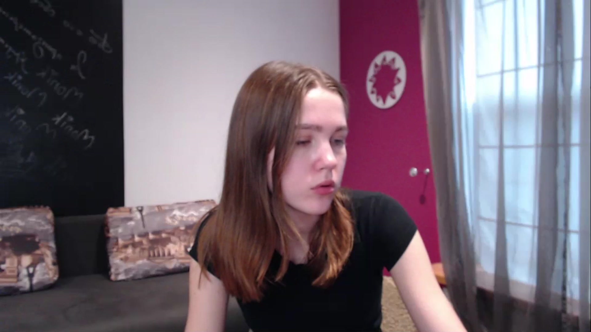 Gallery image thumbnail from Kate_Lewis's myfreecams stream on, 12/22/2023, 10:37 image 19 of 20