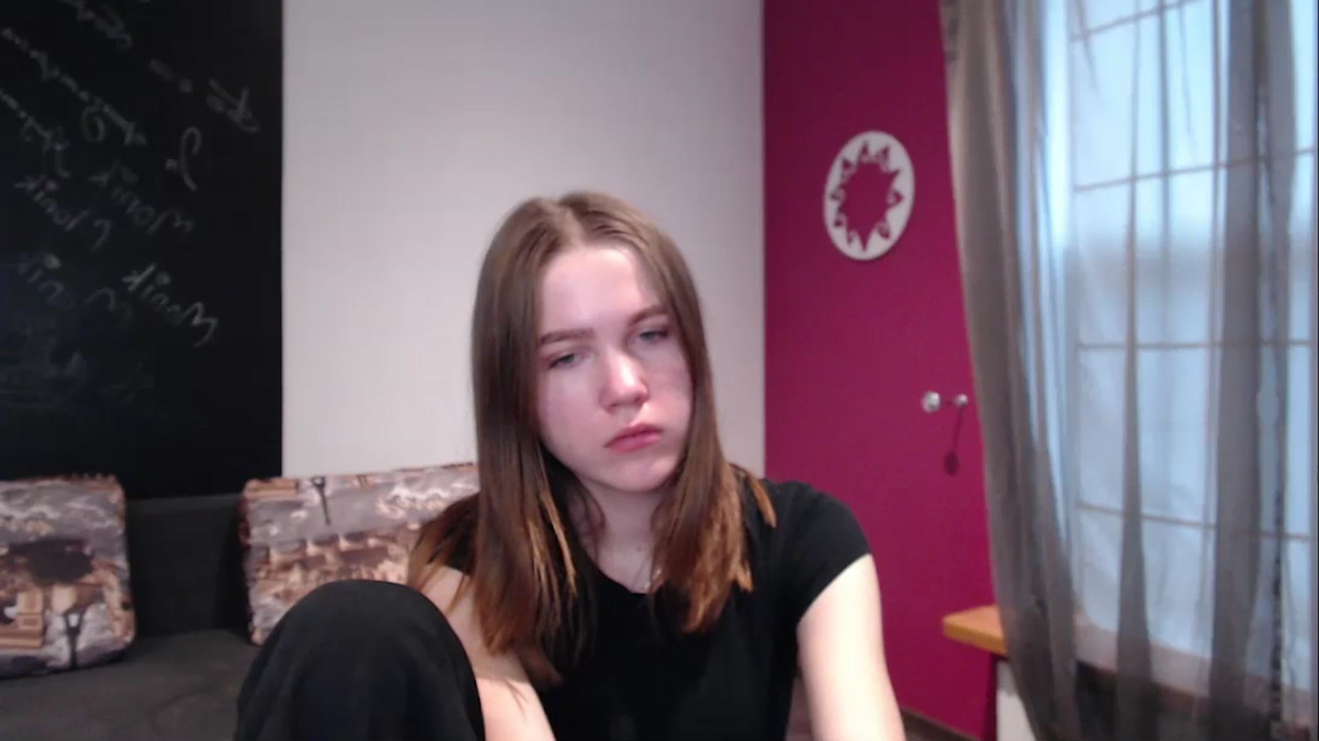 Gallery image thumbnail from Kate_Lewiss's myfreecams stream on, 12/22/2023, 12:02 image 11 of 20